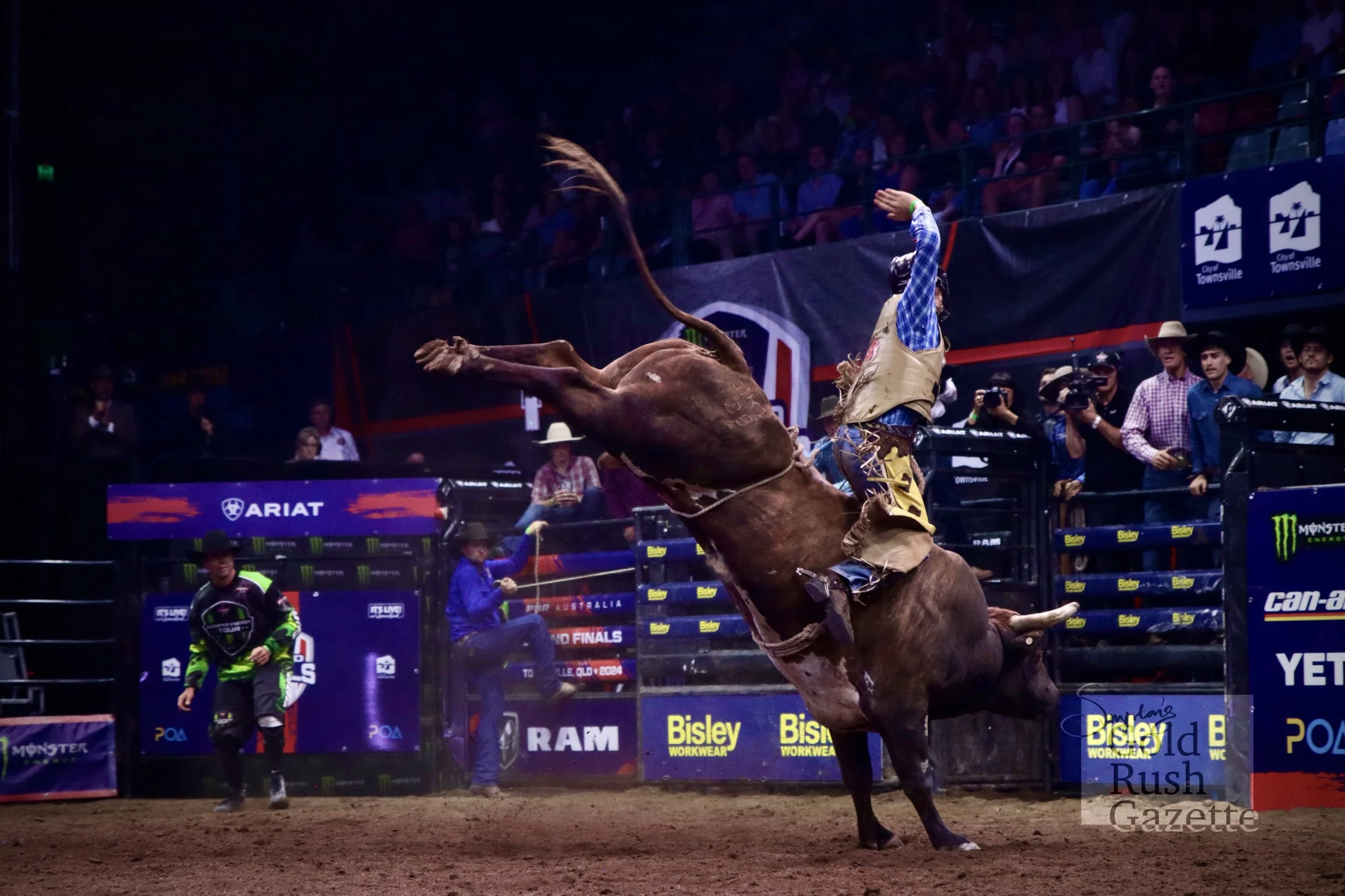 Toby Hale on bull Jack Sparrow competing at the 2024 PBR Grand Final at the Townsville Entertainment Centre 