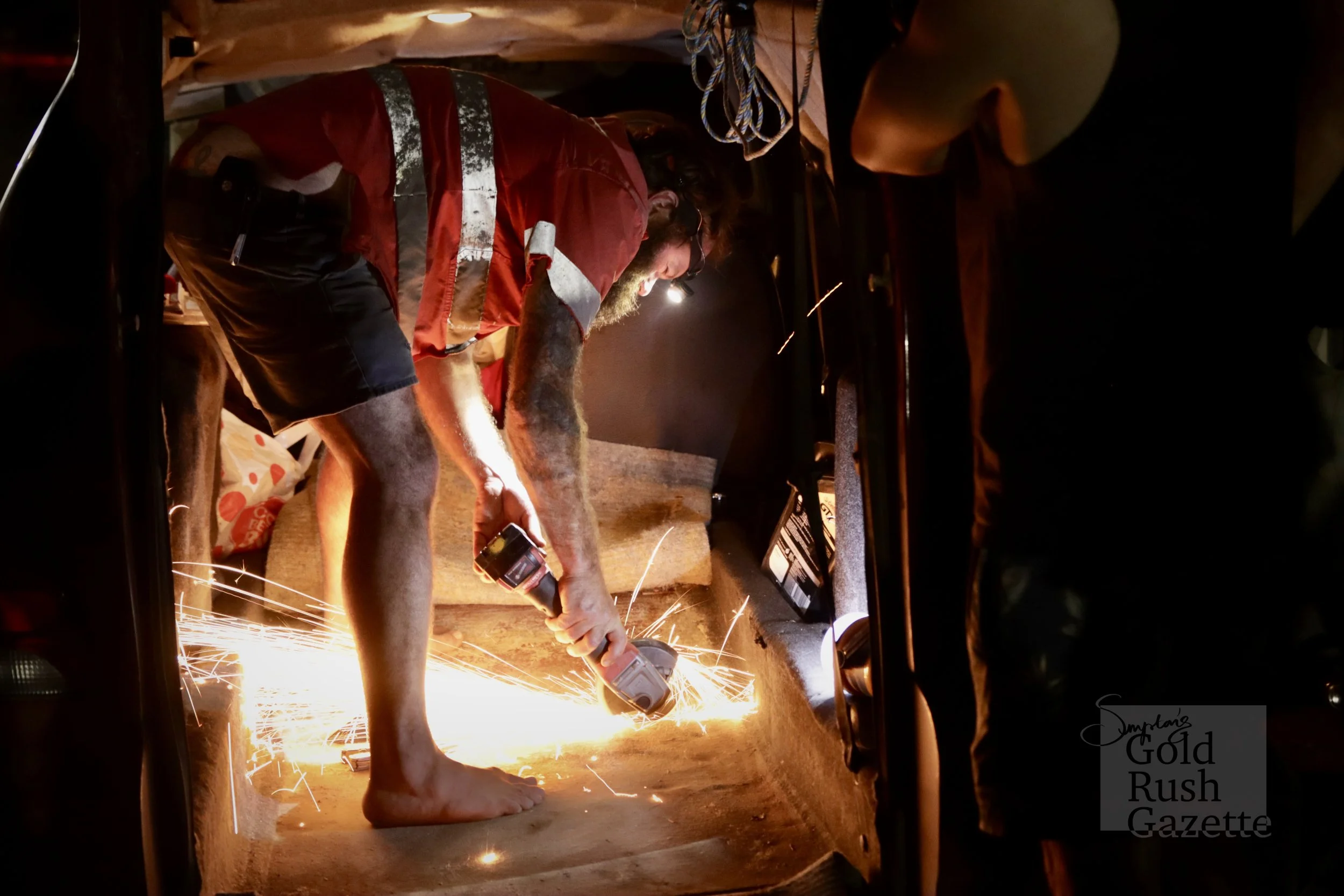 The Shitbox Rally in Charters Towers raising money for Cancer Council (2022)