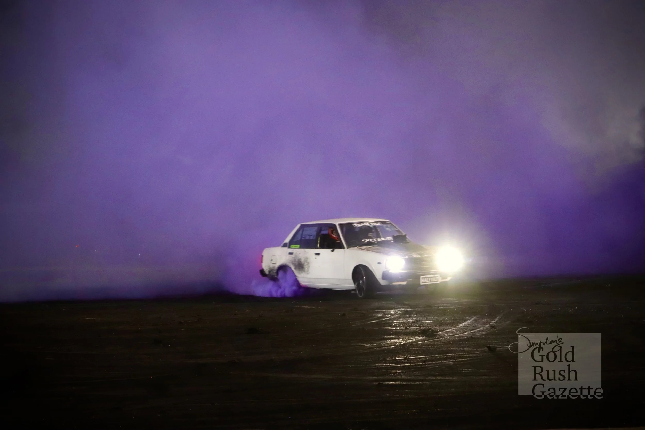 The Skidfest Charters Towers Burnout Comp 2023
