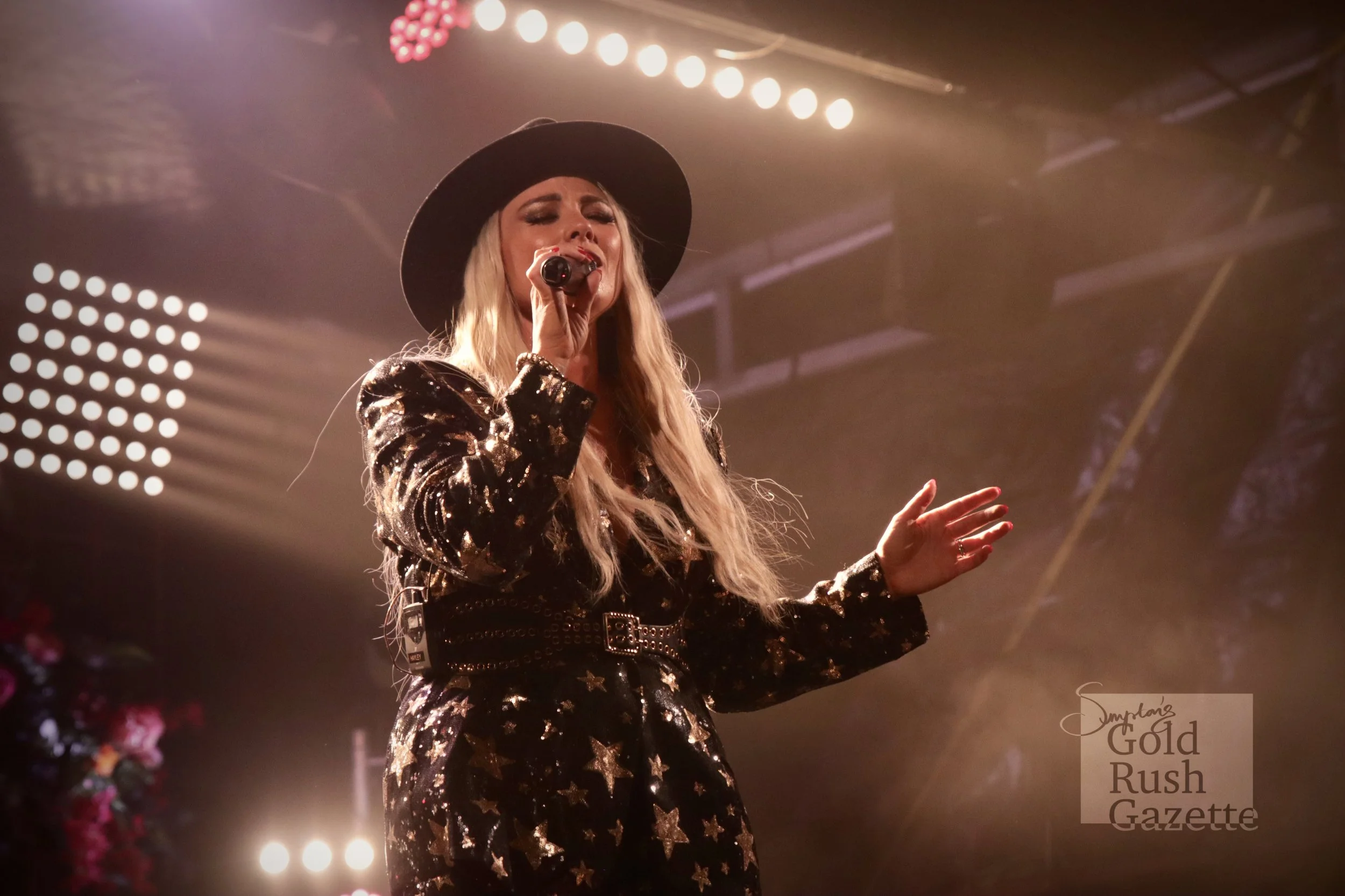 Main Guest Artist Hayley Jensen performing at the Charters Towers Country Music Festival (2023)