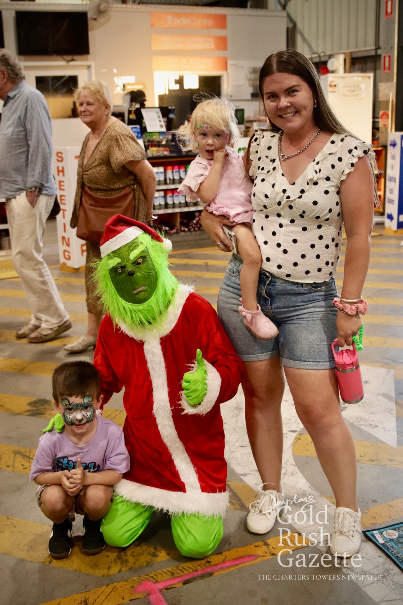 The 2025 Hollimans Rural Mitre 10 Christmas Markets at Goldtower Central 