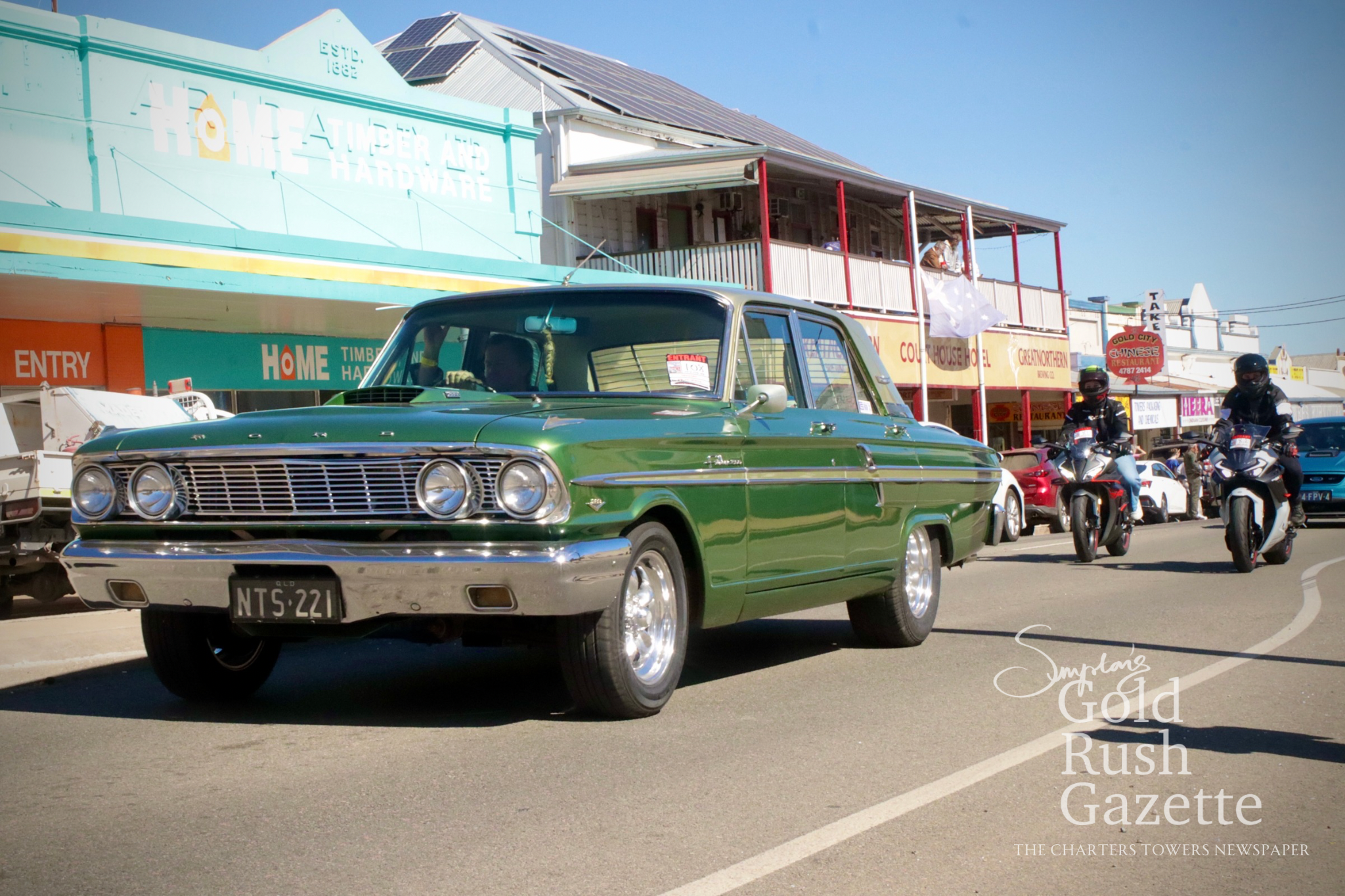 The 2026 Saturday Motor Show & Swap Meet Super Cruise down Gill Street