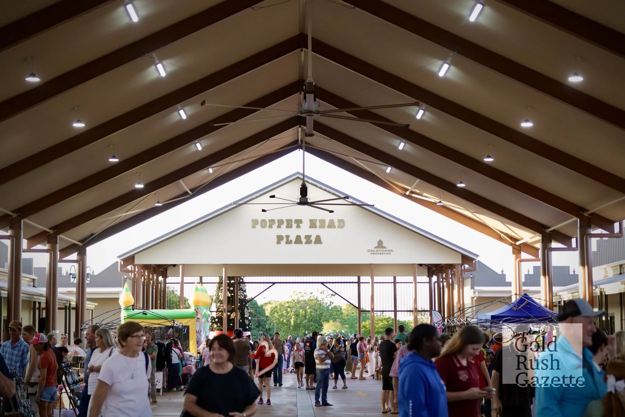 The Goldtower Christmas eat street markets at Poppet Head Plaza (2024)