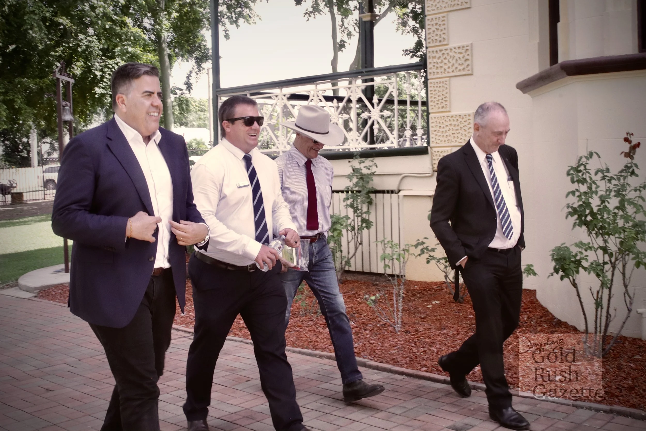 Speaker of the Australian House of Representatives Milton Dick and Kennedy MP Bob Katter, guests at Blackheath and Thornburgh College (2023)