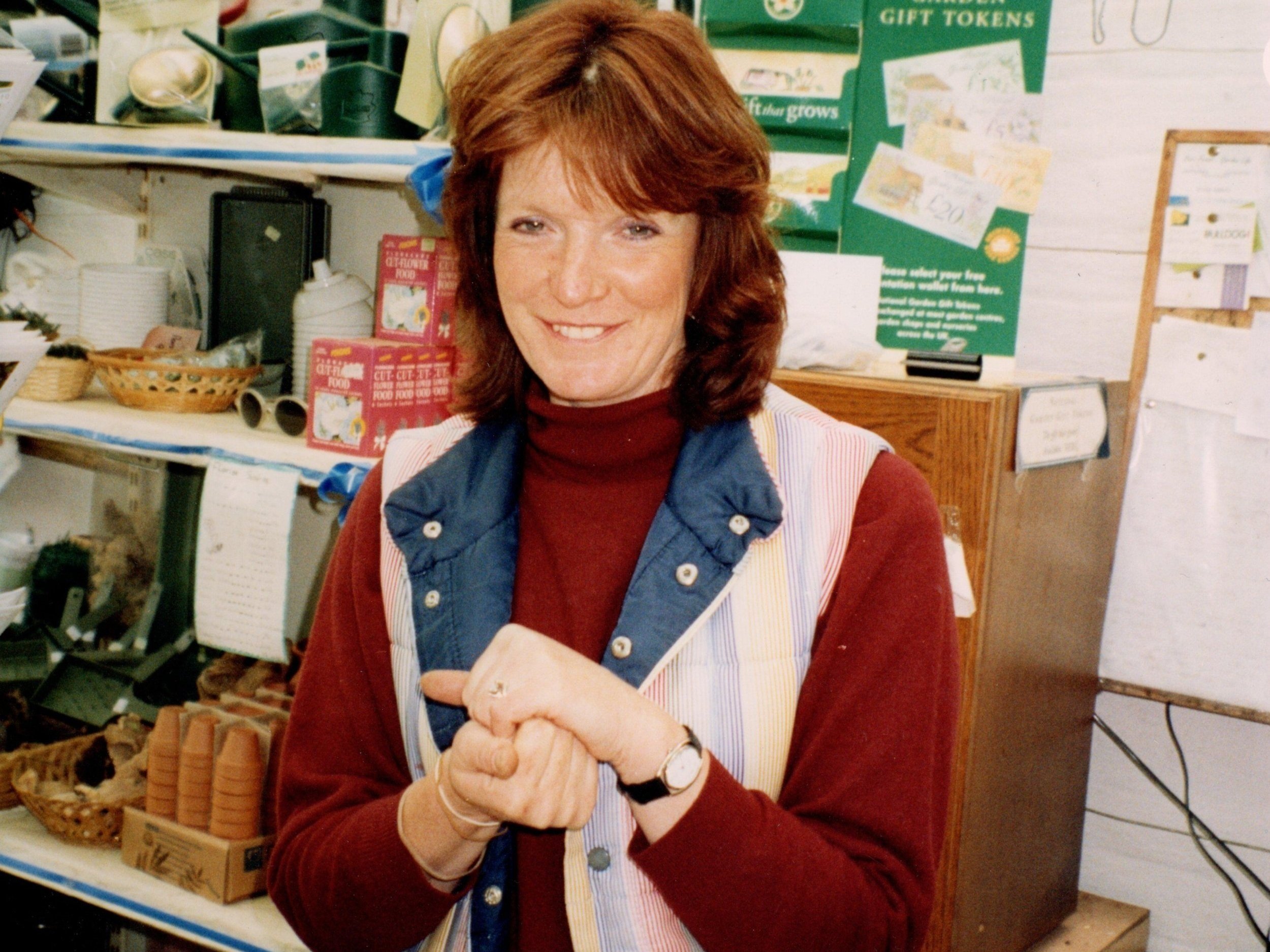 Lynda Bradford in old shop circa 1985