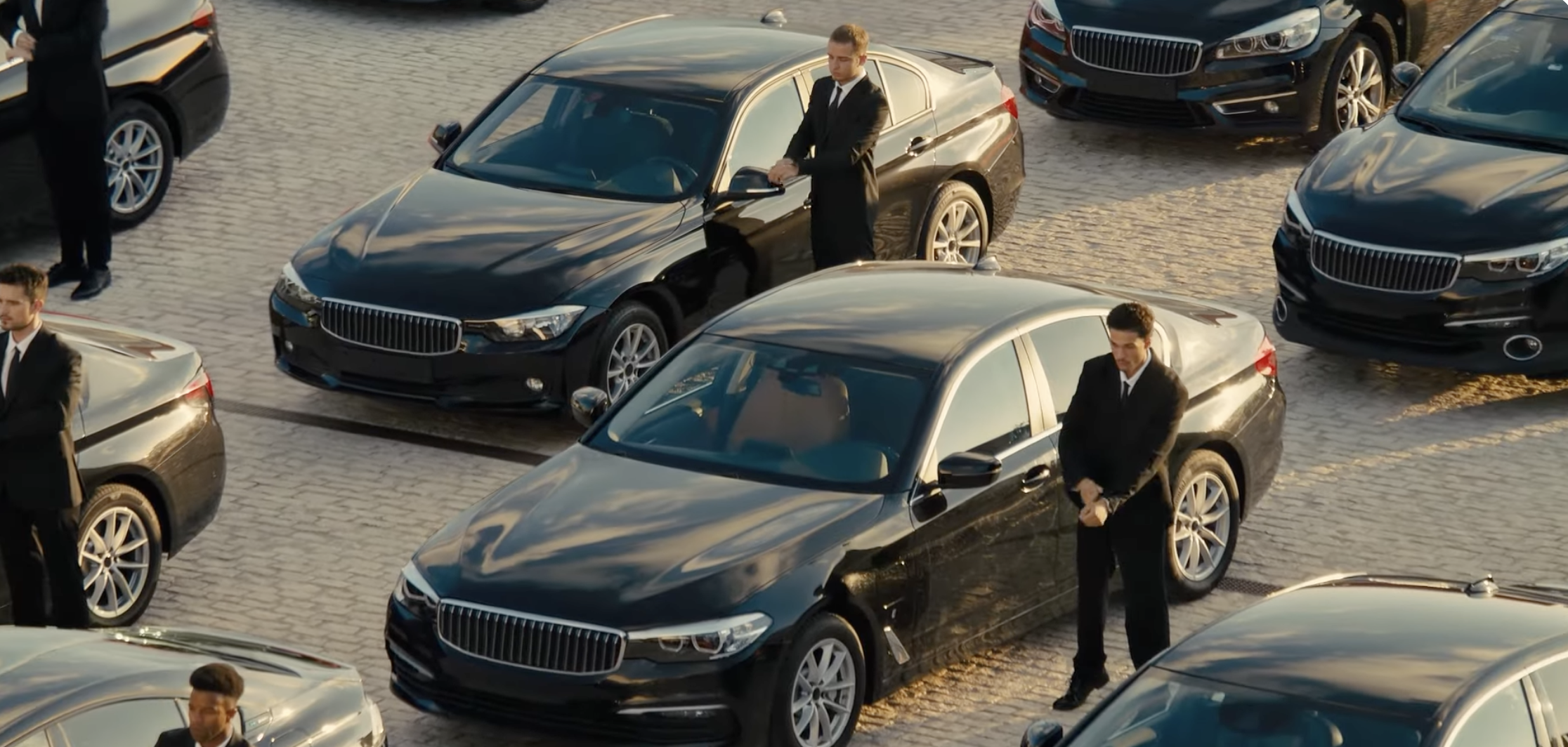 GENESIS : The Stand Out