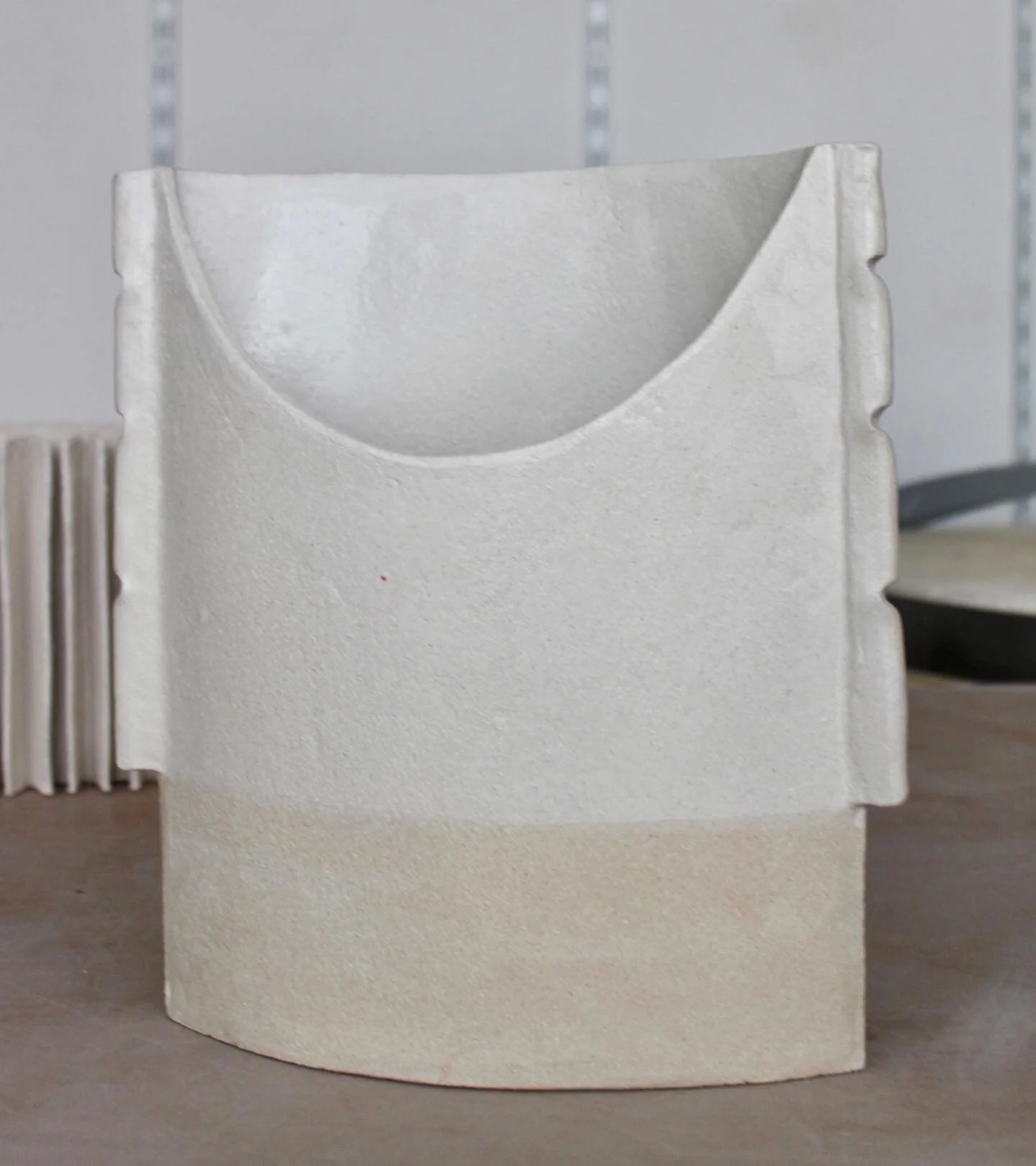 Vase sans face
.
.
.
#clay #ceramic #sculpture #contemporaryceramic #ceramiquecontemporaine #clayartist