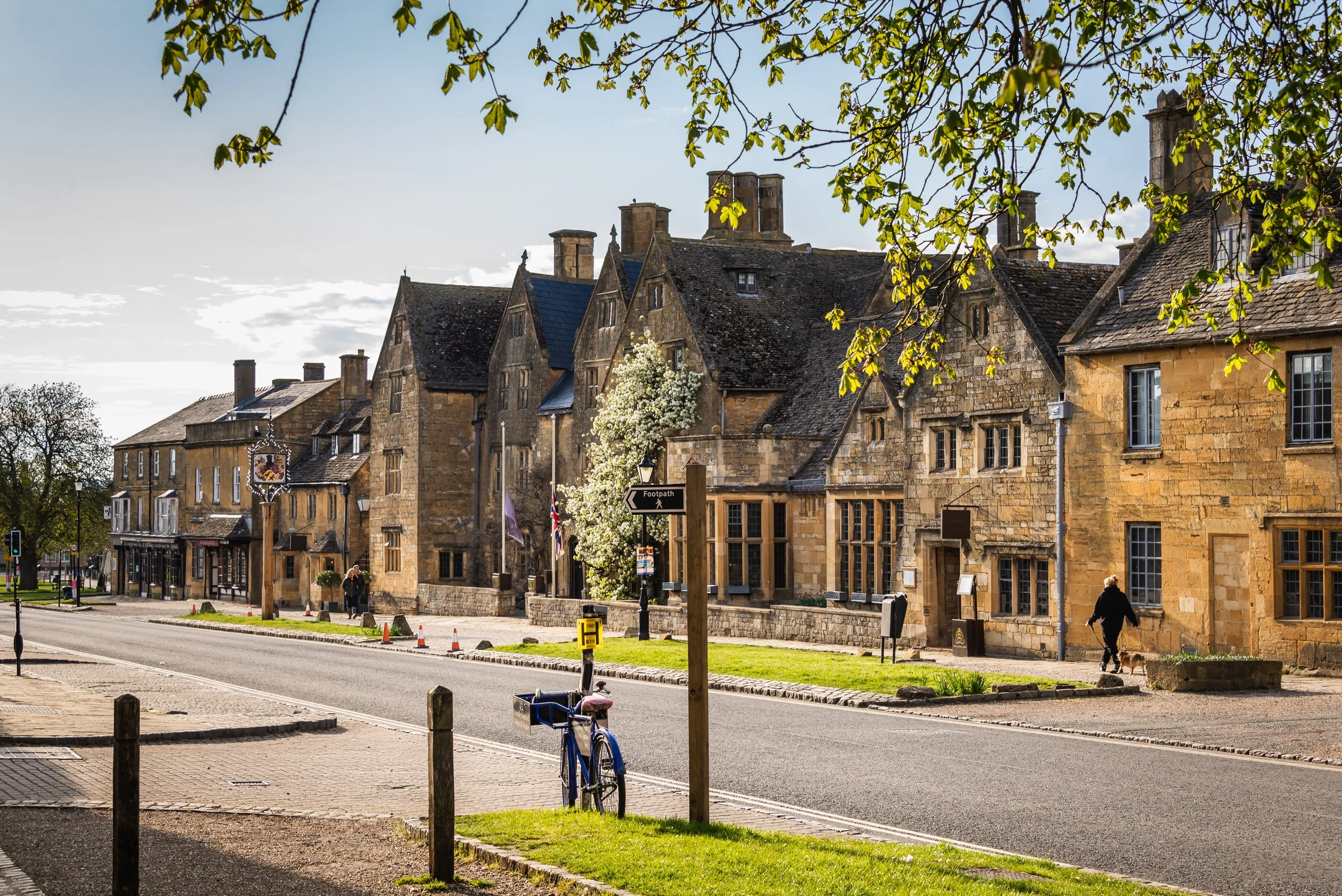 Broadway High Street, one of the most beautiful villages in the Cotswolds