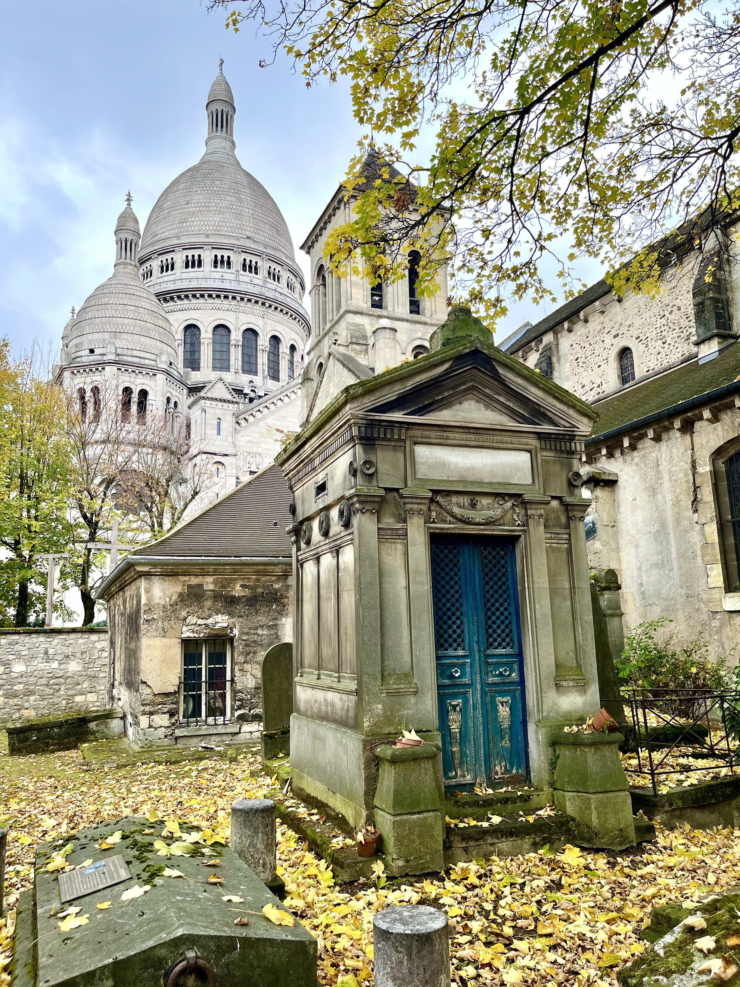 Le Calvaire Cemetery: Montmartre’s Hidden Graveyard That Opens Only Once a Year