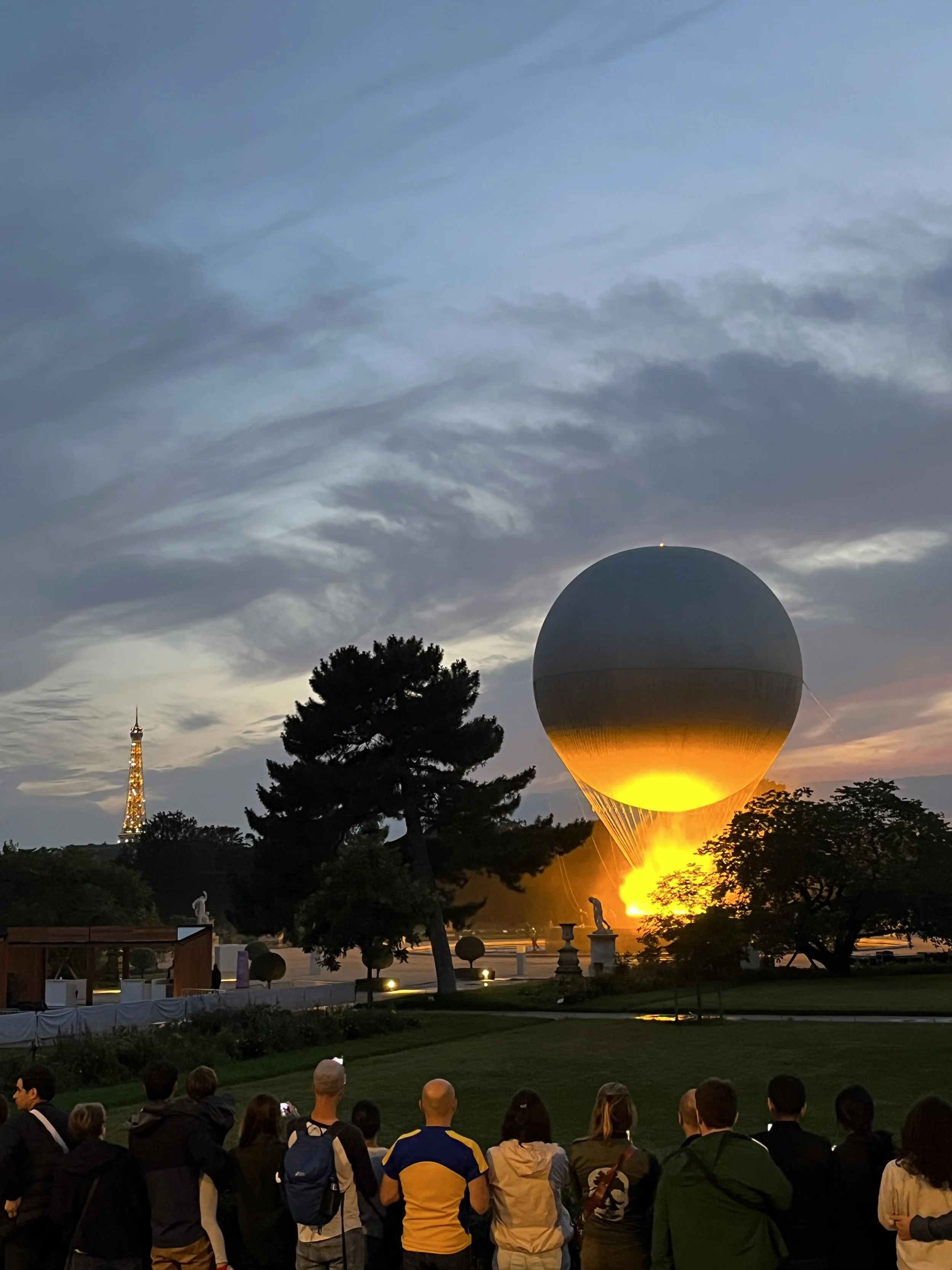 Paris Olympic Cauldron Returns In 2026 Tuileries Balloon History Paris Olympic Cauldron Returns In 2026 Tuileries Balloon History