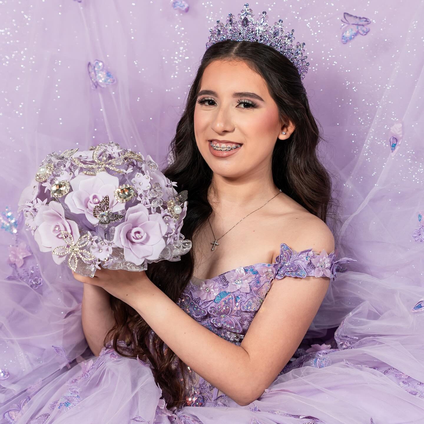 🦄💜🦄| #houstonmakeupartist #htxmua #houstonquince&ntilde;era #houstonmua #houstonweddinghairstylist #quincea&ntilde;era #quincemakeupartist #quincemakeup