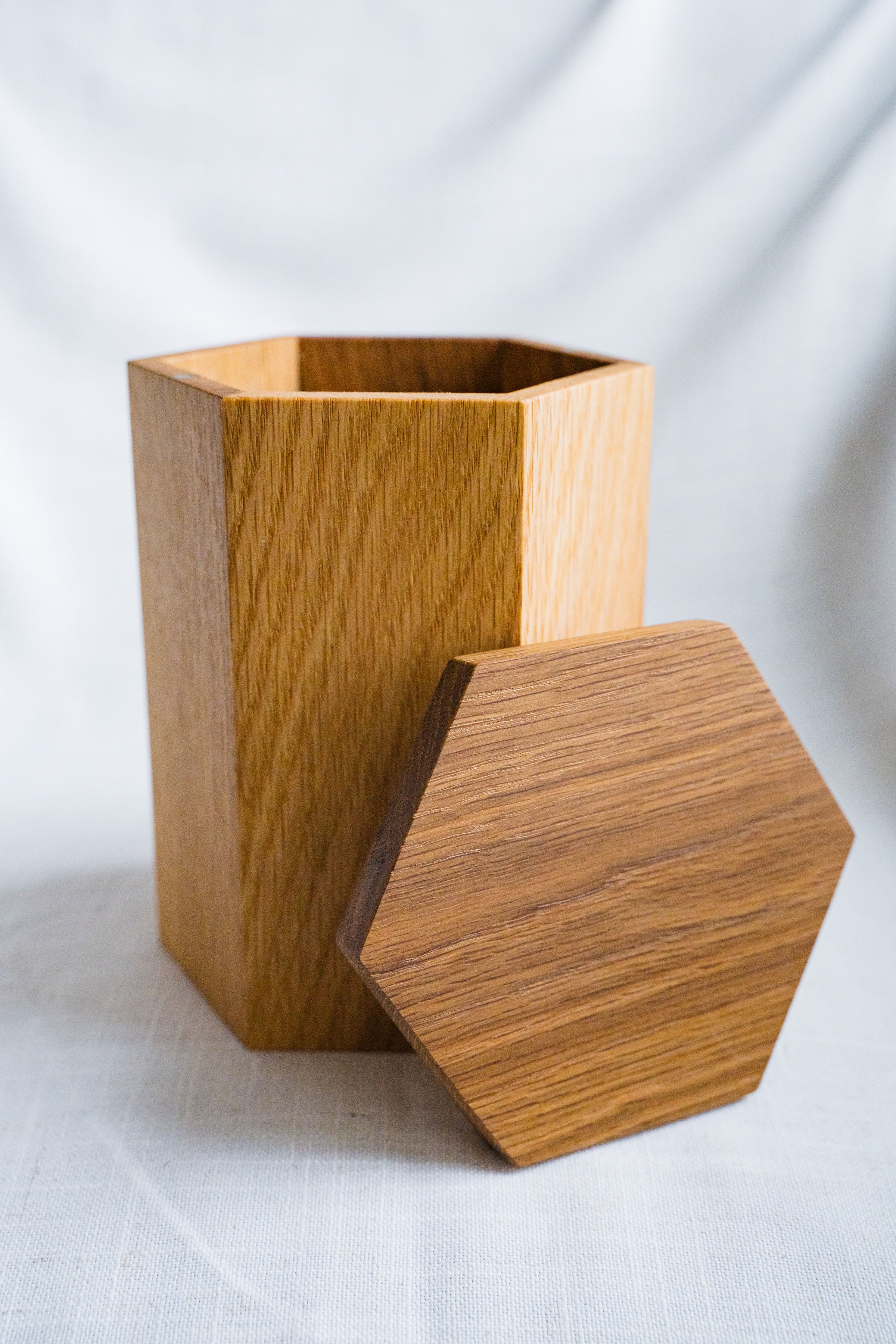 "The Pete" Bean box - White oak w:White oak lid 2.jpg