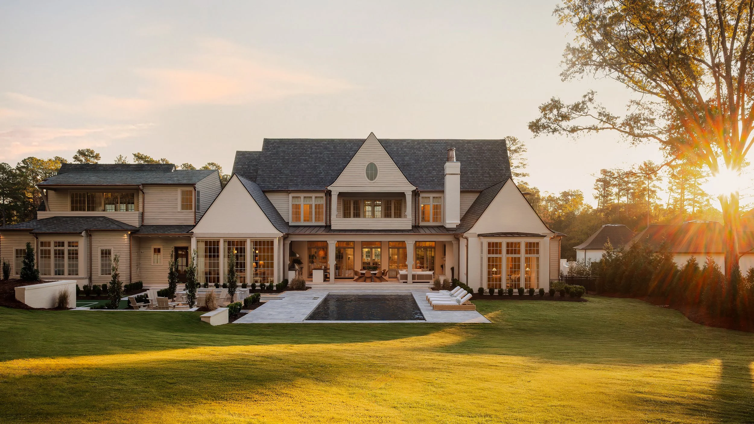 LOYDNOBLE_photoby_ABIGAILJACKSON_FOXRIDGE_EXTERIORS-6.jpg