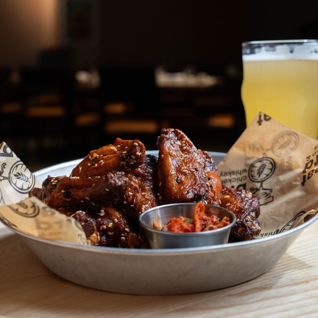 Have you tried our monthly wing flavor, Kimchi Barbecue?
Wednesdays - 10 Wings for $10!

#chesapeake #suffolk #portsmouth #virginiabeach #norfolk #neatbird