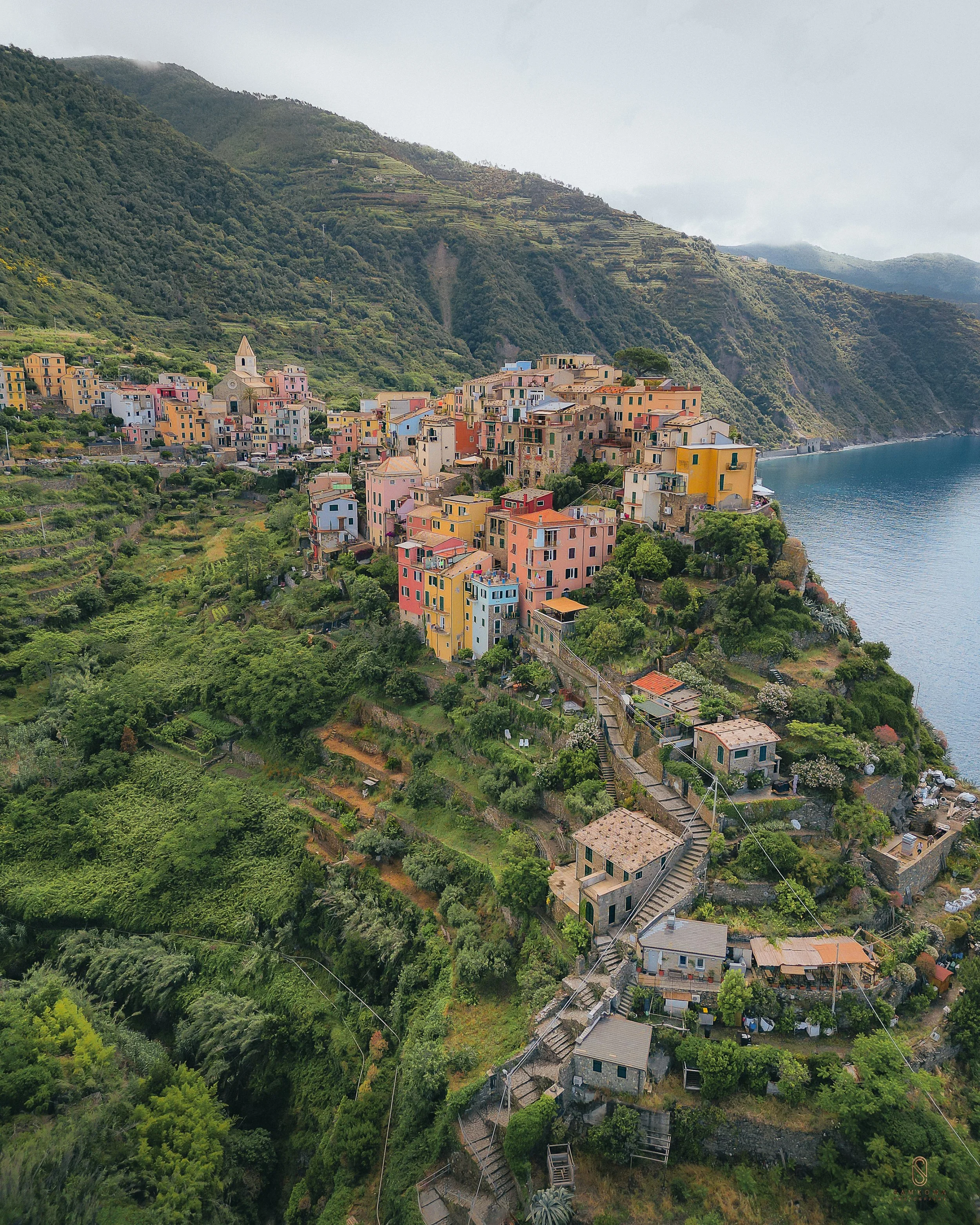 CORNIGLIA_1.jpg