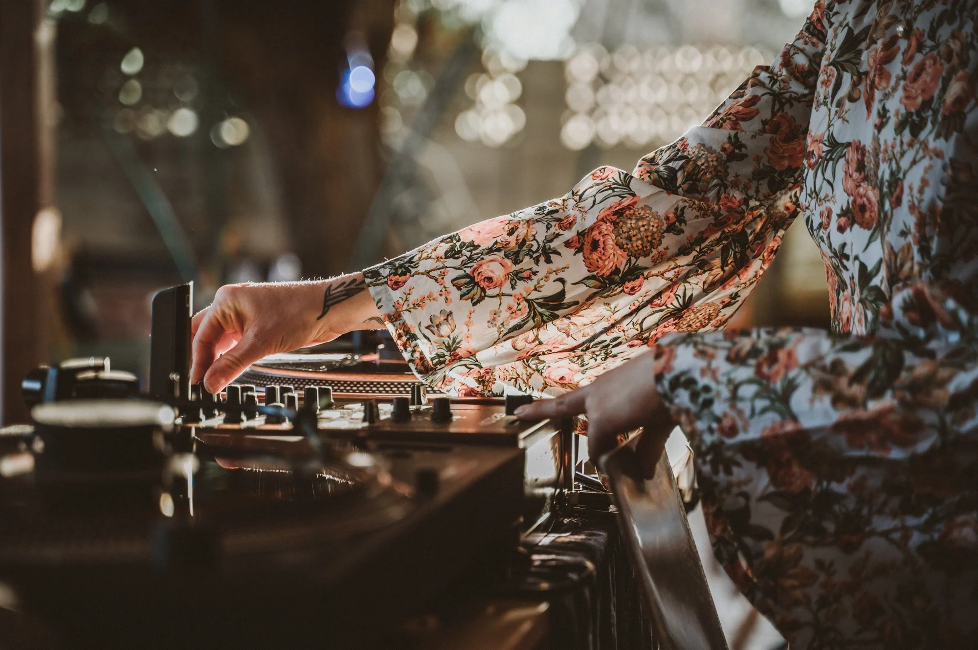 websize-Scott and Kelsey Cloakphoto wedding photos -634.jpg