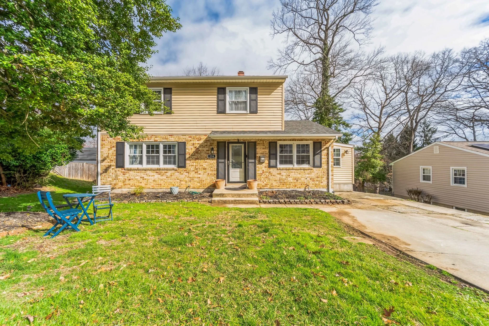 Listing: 236 Walgrove rd.