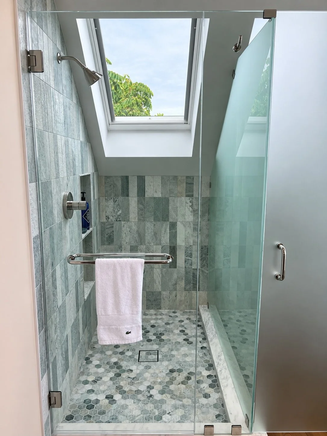 Bathroom 2.2.jpeg