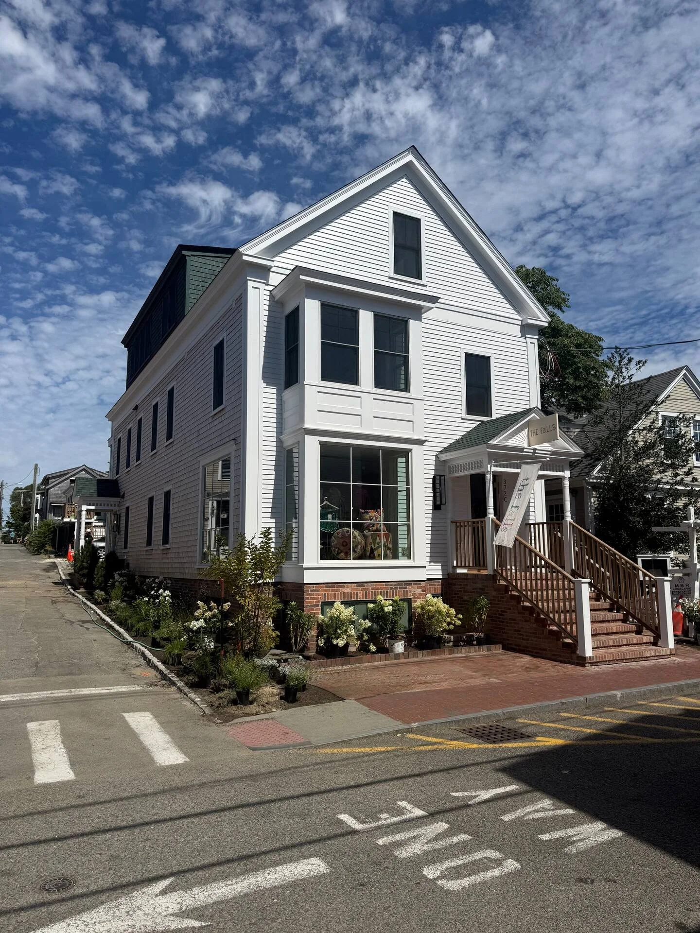 Exterior 3.jpeg