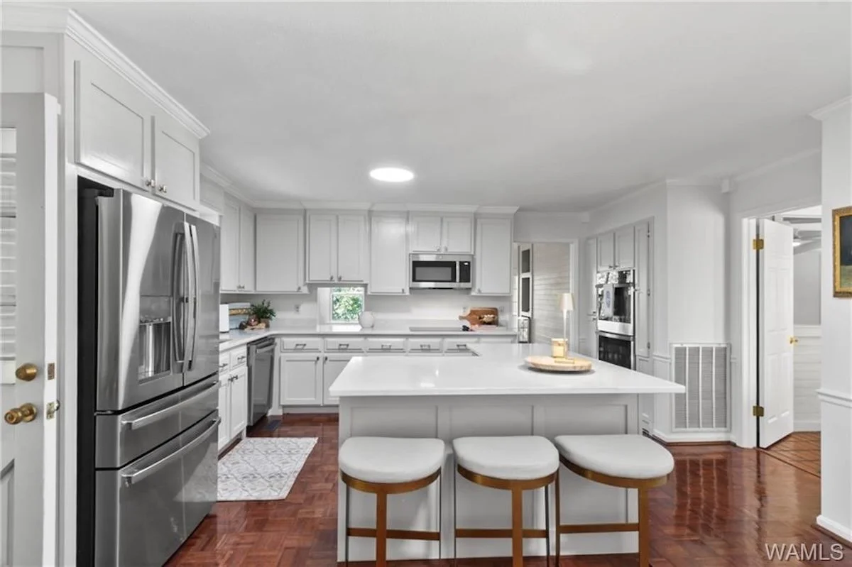 Kitchen 1.jpeg