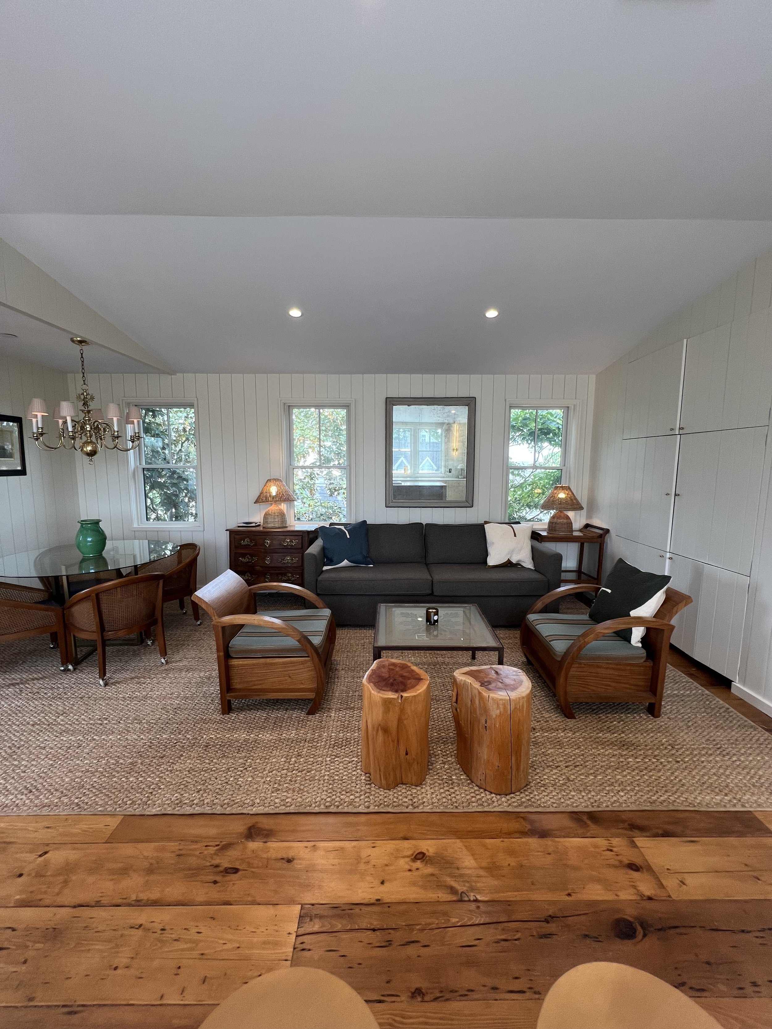 Living Room 2.jpeg
