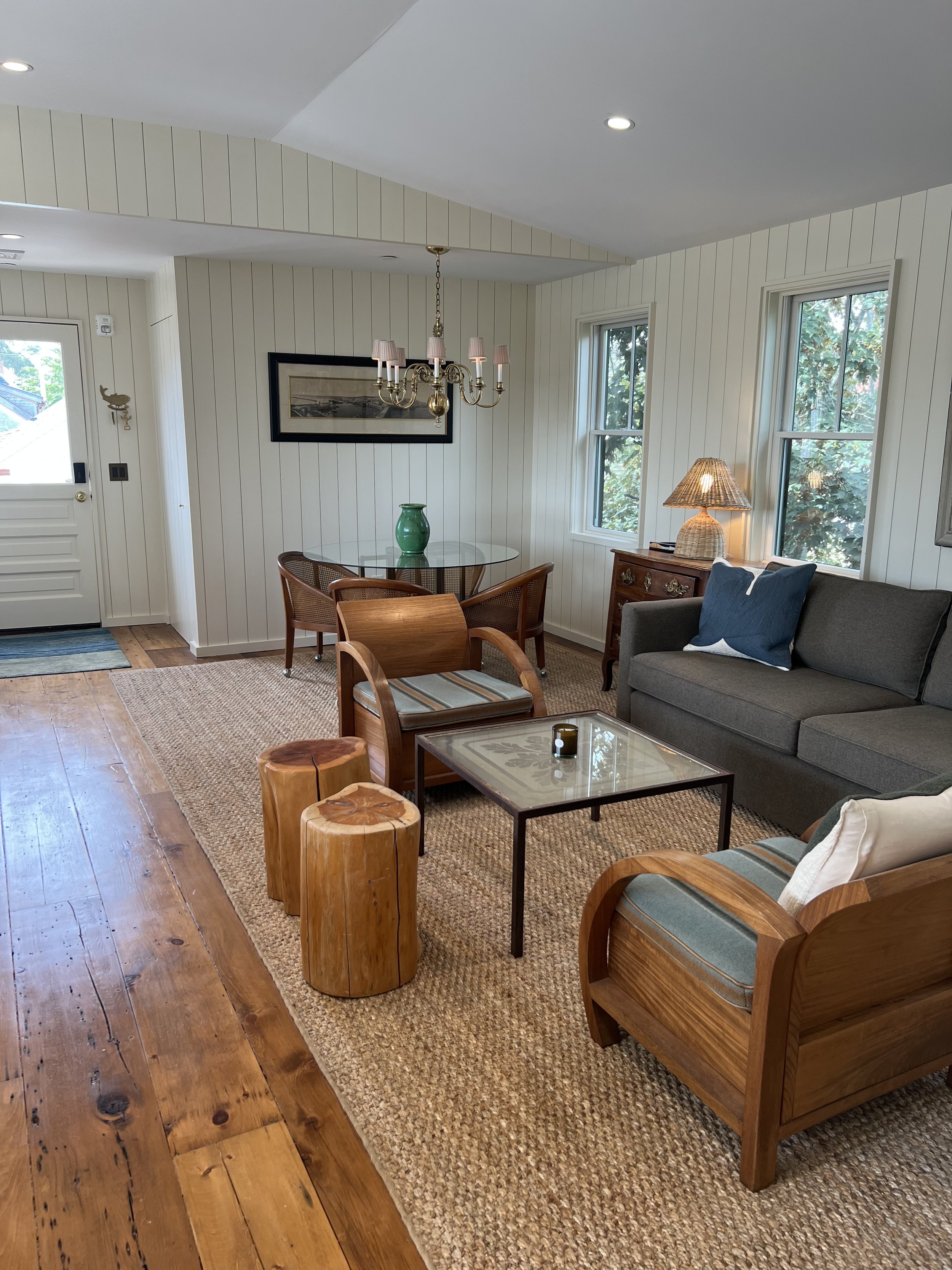 Living Room 1.jpeg