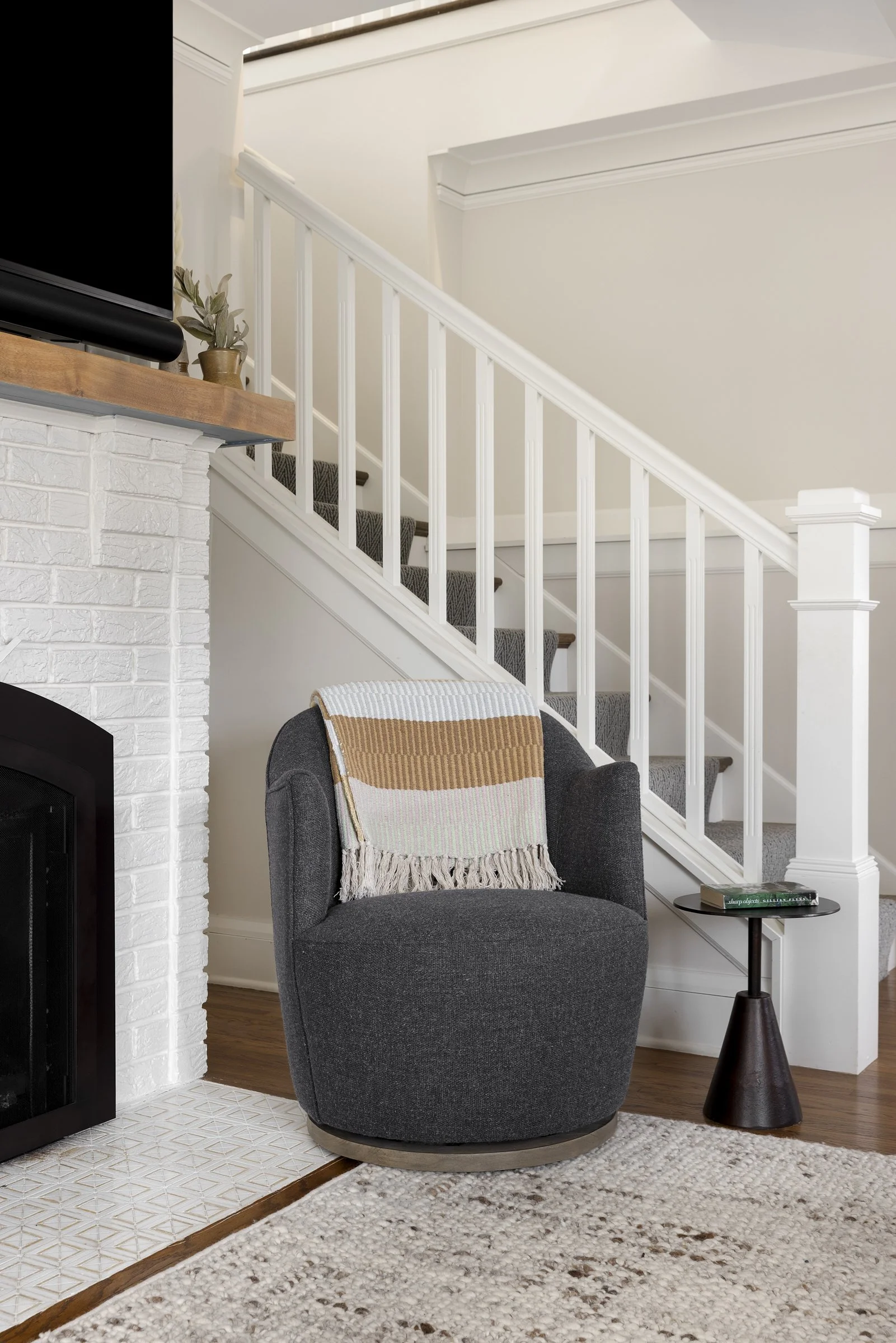 Stockwell Homes - Drew Ave S - 004.jpg