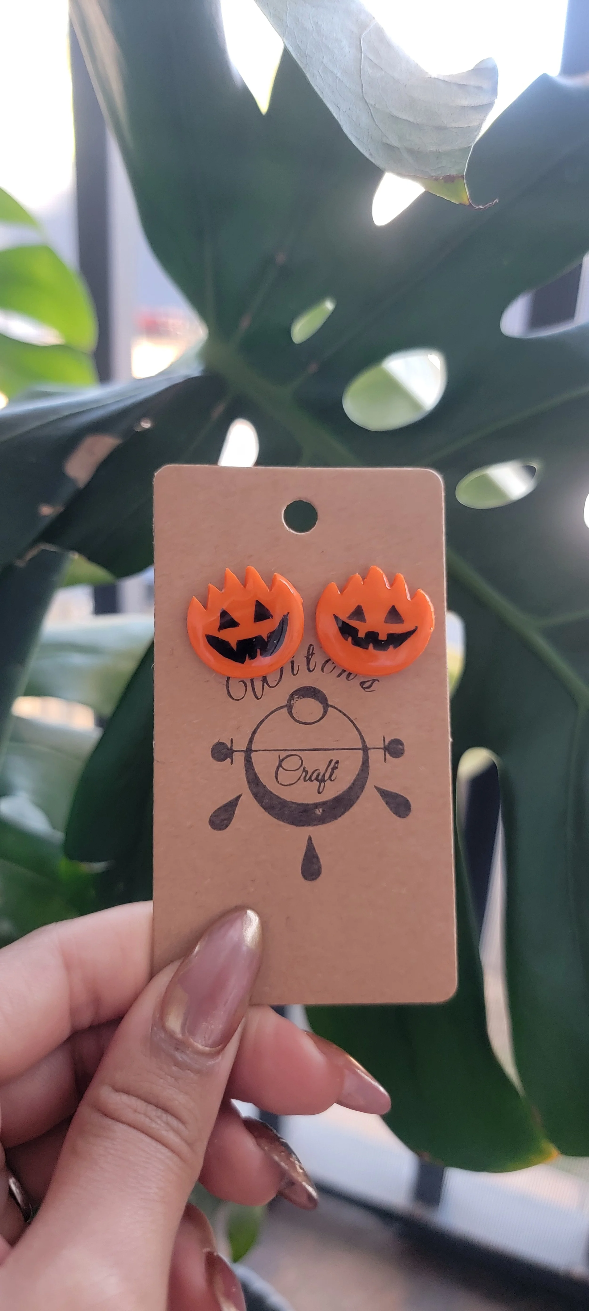 Jack-O-Studs
