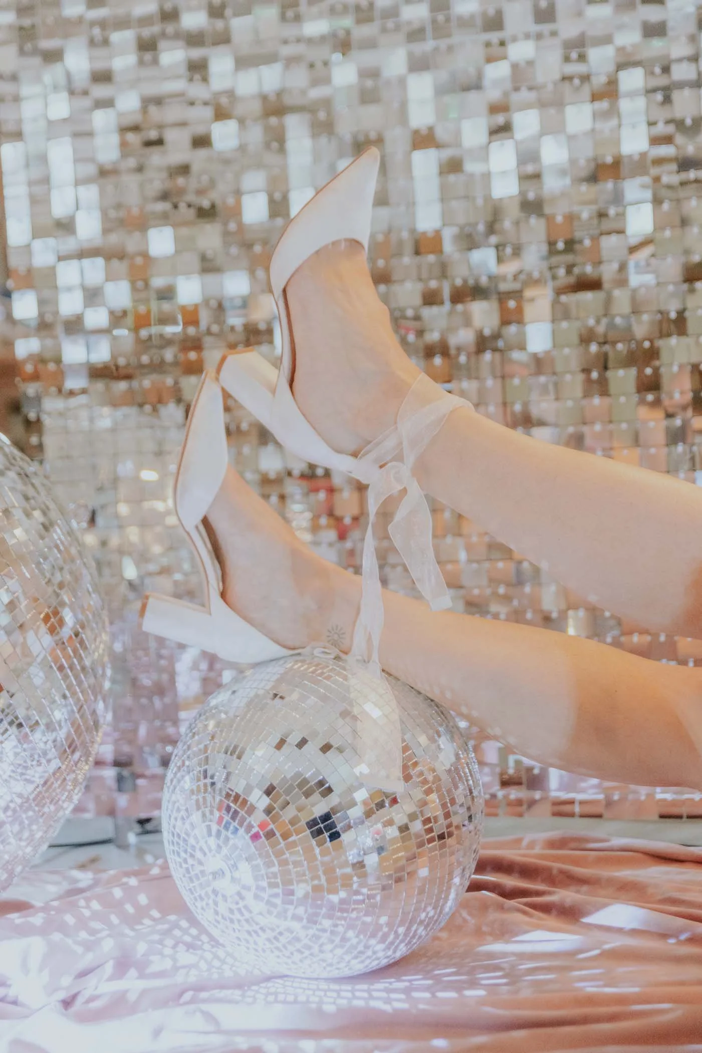 disco-ball-chandelier-169.jpg