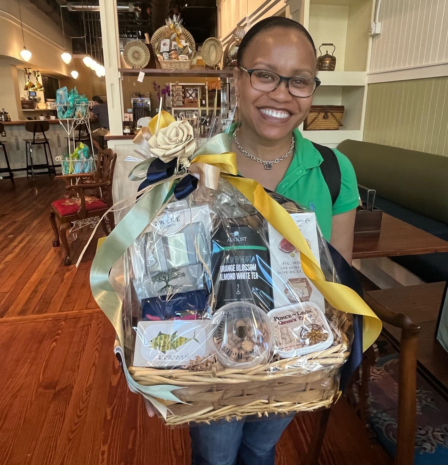 Surprise Mom with a little bit of everything this Mother's Day! Our gift baskets are filled with the finest Southern pantry goods, from charcuterie essentials and treats to delectable jams and more. Plus, pair it with our fresh flowers and pastries, 