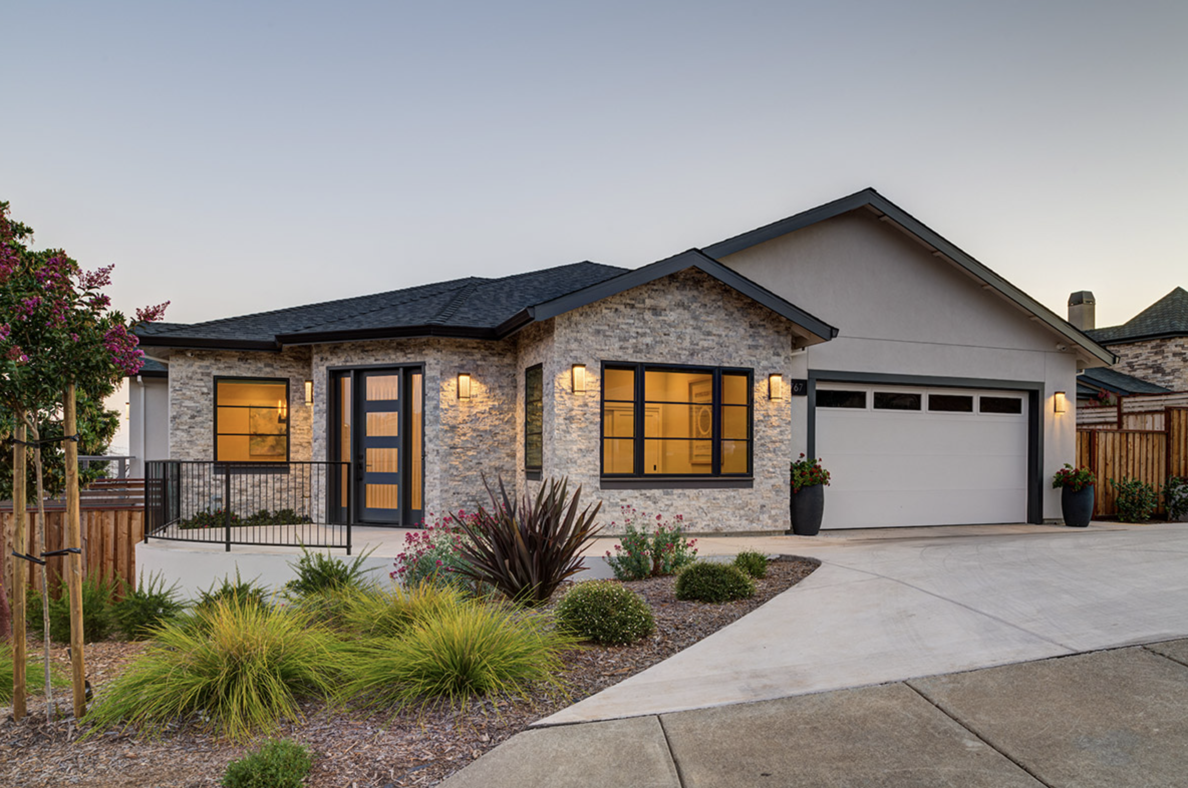 Fountaingrove New Home Rexford Design - front-exterior-twilight-2.png