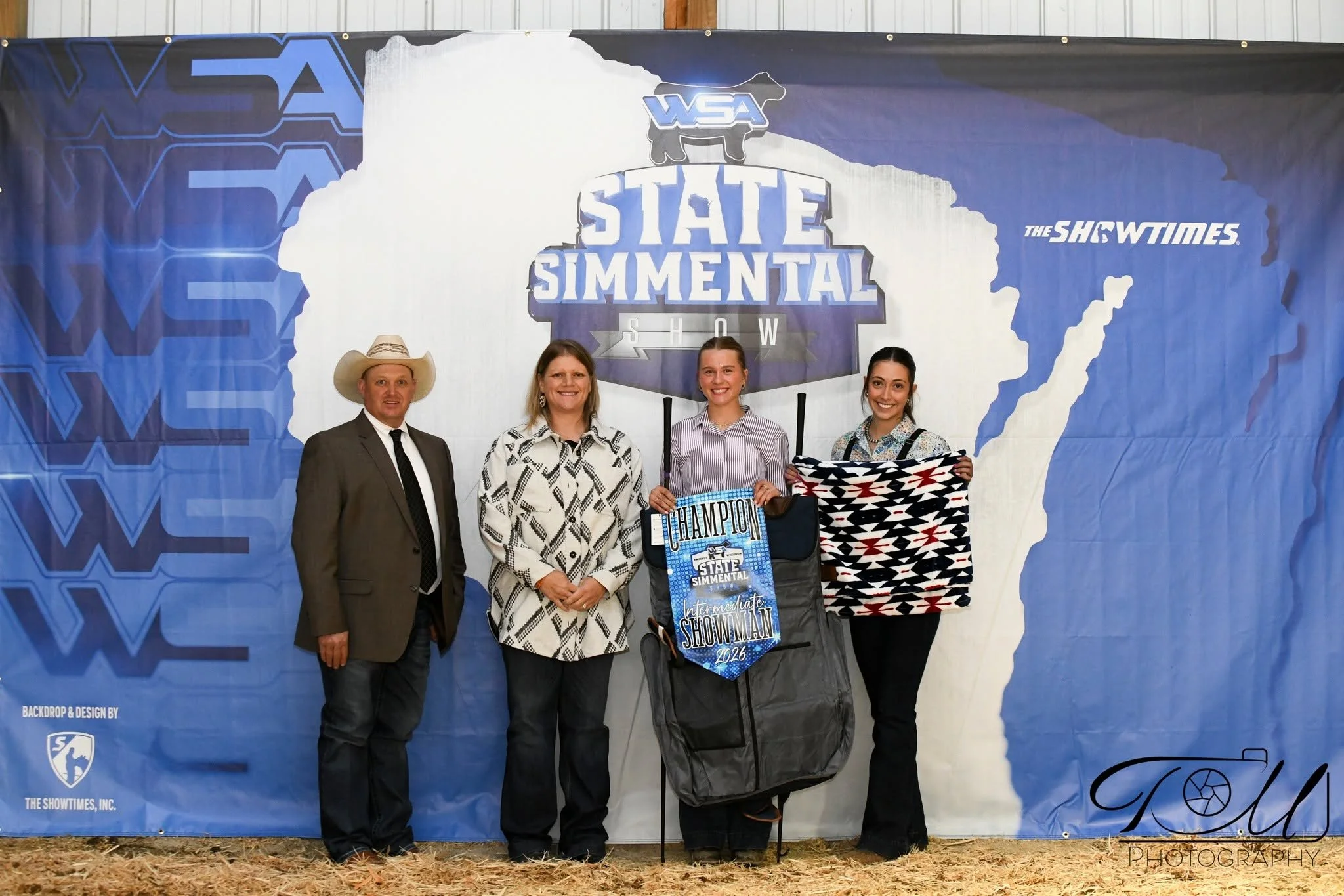 Champion Intermediate- Adrena Rabas
Reserve Intermediate- Callie Behling