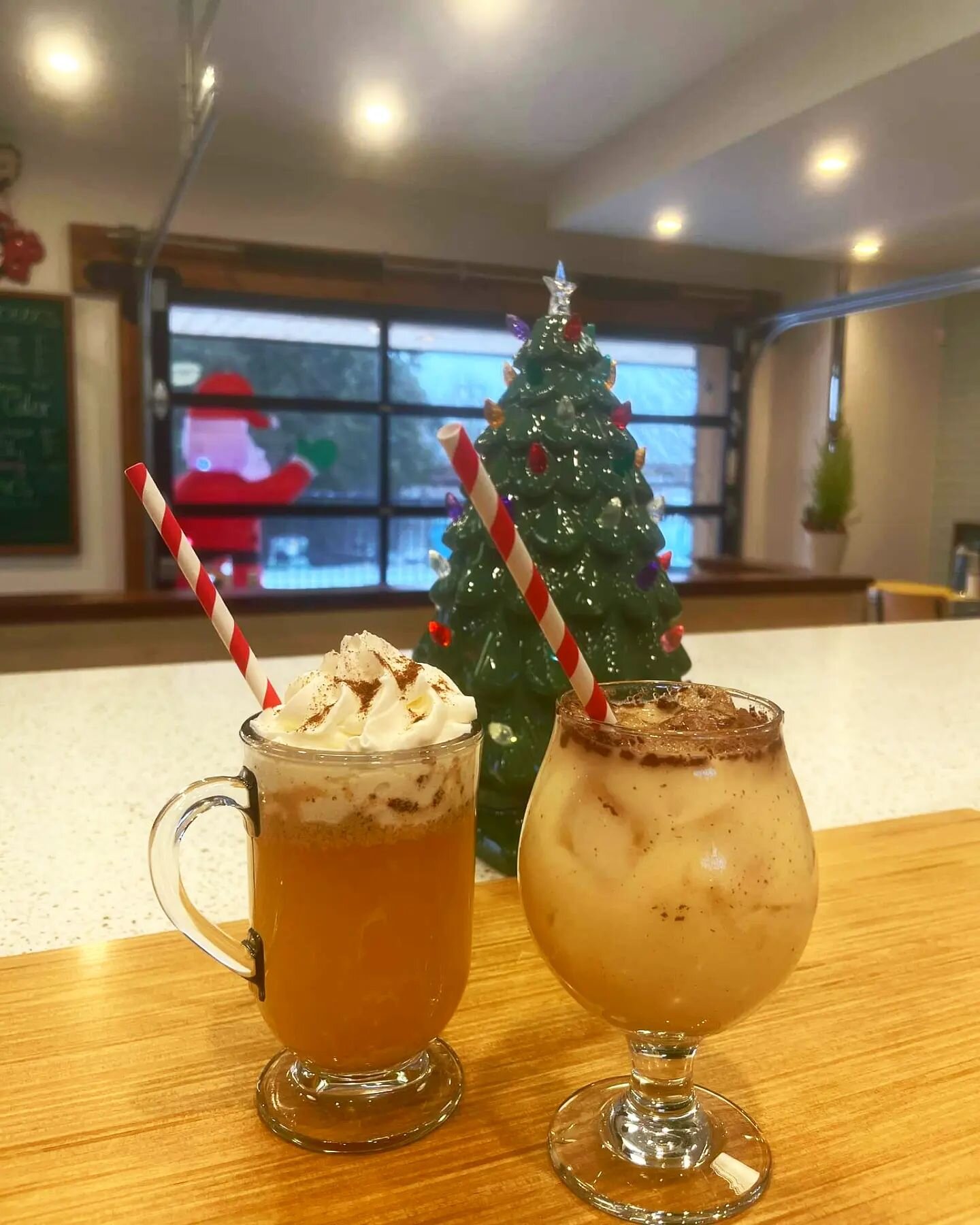 It's that time of the year ask for Rum and Eggnog and Apple Cider!!! 🥶🍎❤️&zwj;🔥

#sunshinecoastbc #gibsonsbc #brunch #breakfast #eggnog #rumandeggnog #applecider