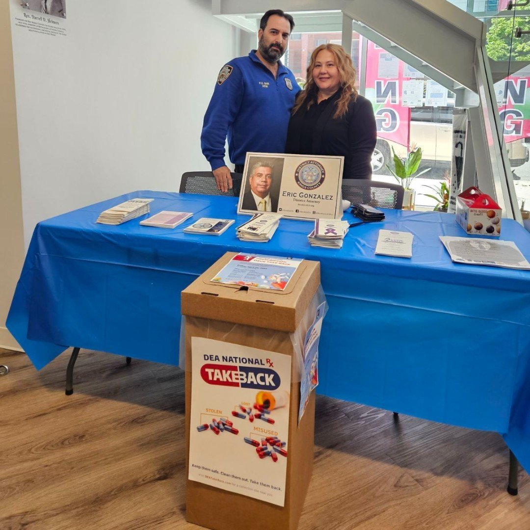 Grateful for District Attorney Eric Gonzalez's support at Bay Ridge Center as we disposed of expired medications last Friday, April 26th. Together, we're keeping our community safe and healthy! #CommunitySupport #HealthFirst