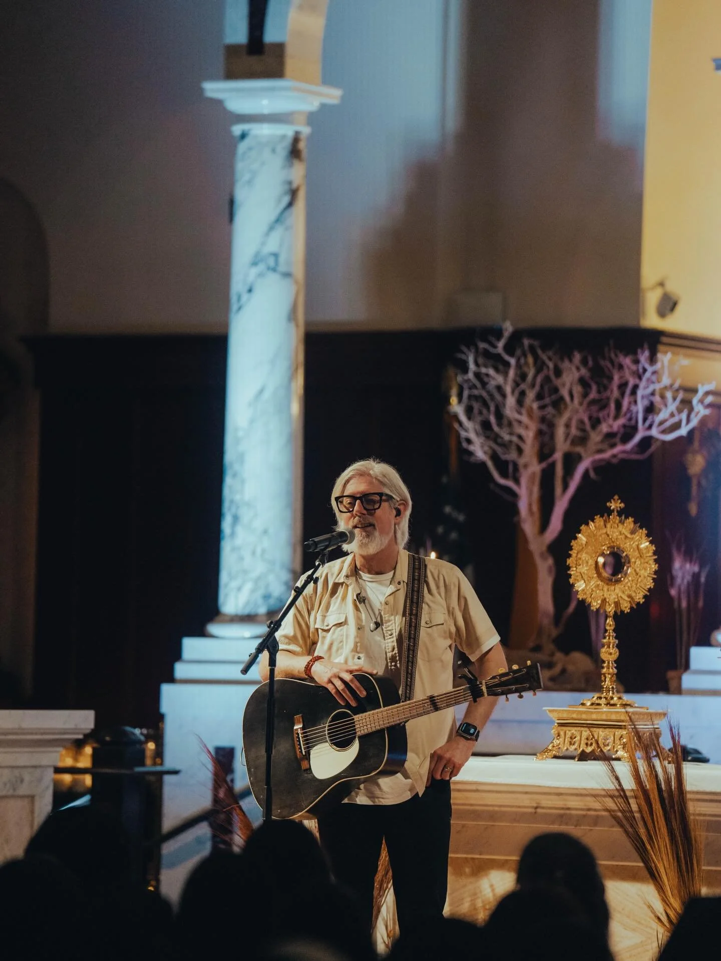 What an incredible blessing it was to gather together as a community in worship🙏 We are so grateful to @mattmahermusic for leading us in prayer through worship! 

May the beauty of this Lenten Worship Night inspire us to draw even closer to the hear