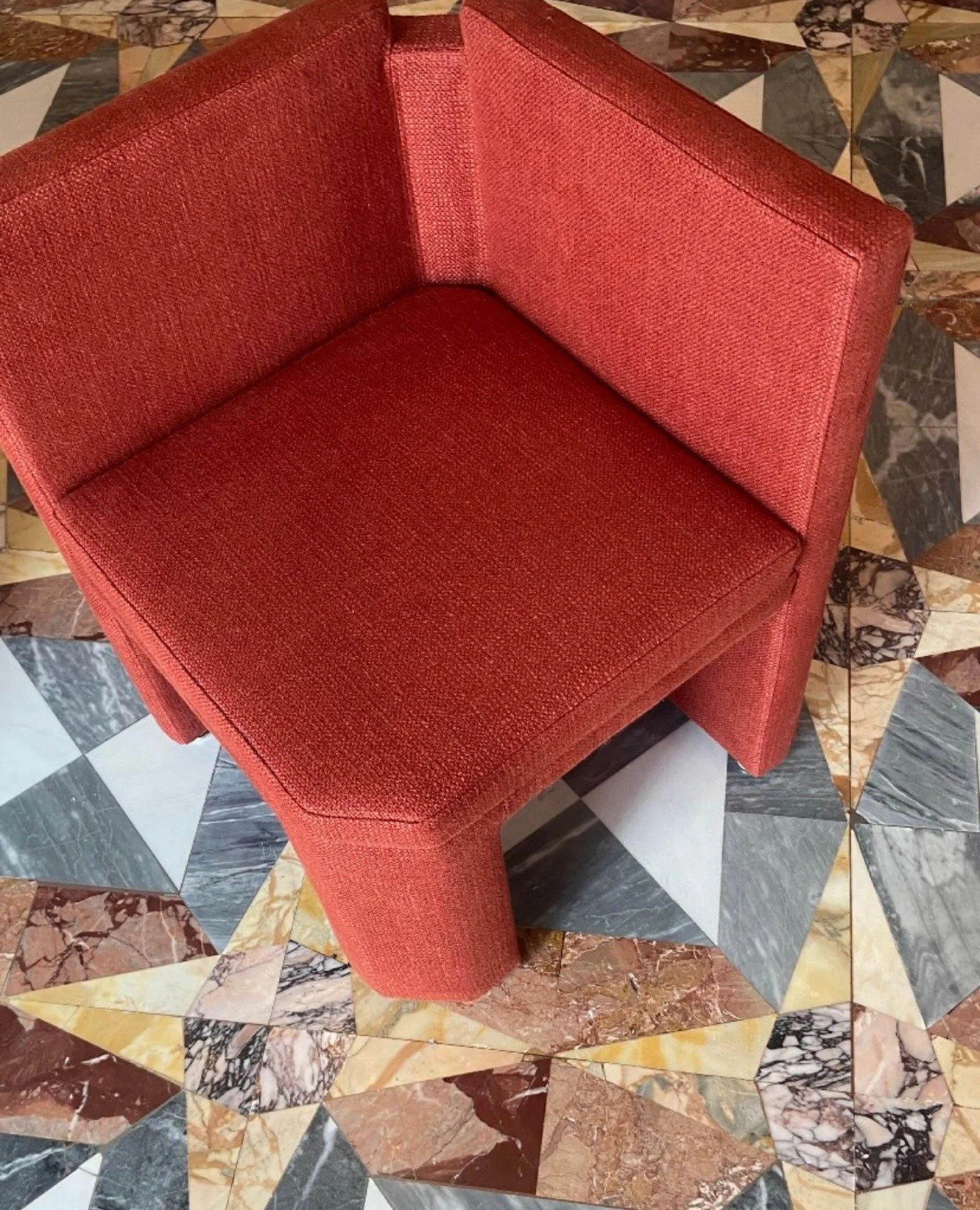 New and existing classic pieces from the ⁠Marta Sala Editions collection on display at the recent Villa Floridiana for @edit.napoli 👏🏼⁠
⁠
The @martasalaeditions collection is available at Moebel.⁠
⁠
#Moebel #designsourcing #interiordesign⁠ #martasa