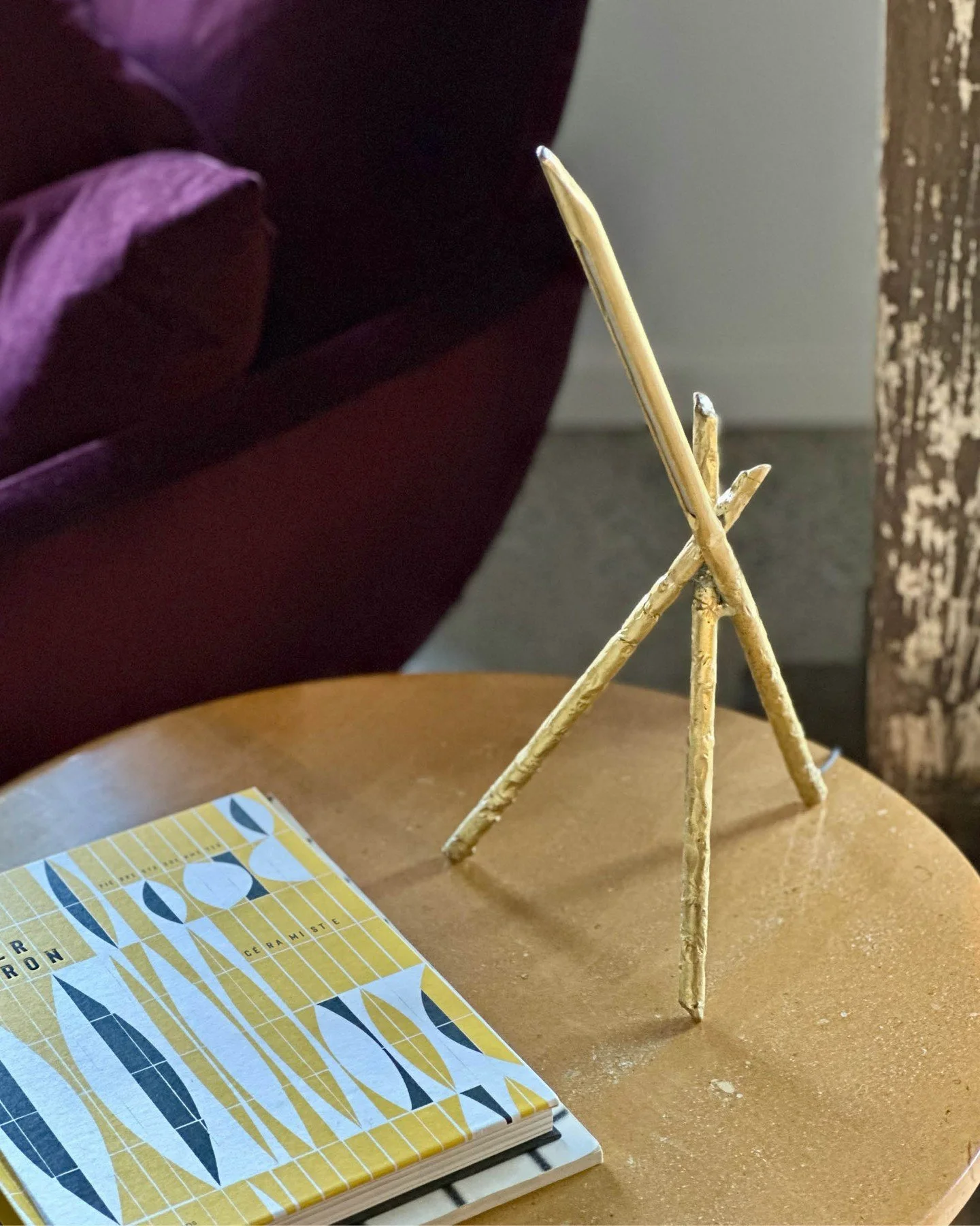 See the Prometeo table lamp in melted brass, designed by Roberto Tarter and Rodolfo Viola of Morghen Studio on display now at Moebel Gallery.⁠
⁠
#Moebel #DesignSourcing #interiordesign @morghenstudio #morghenstudio⁠