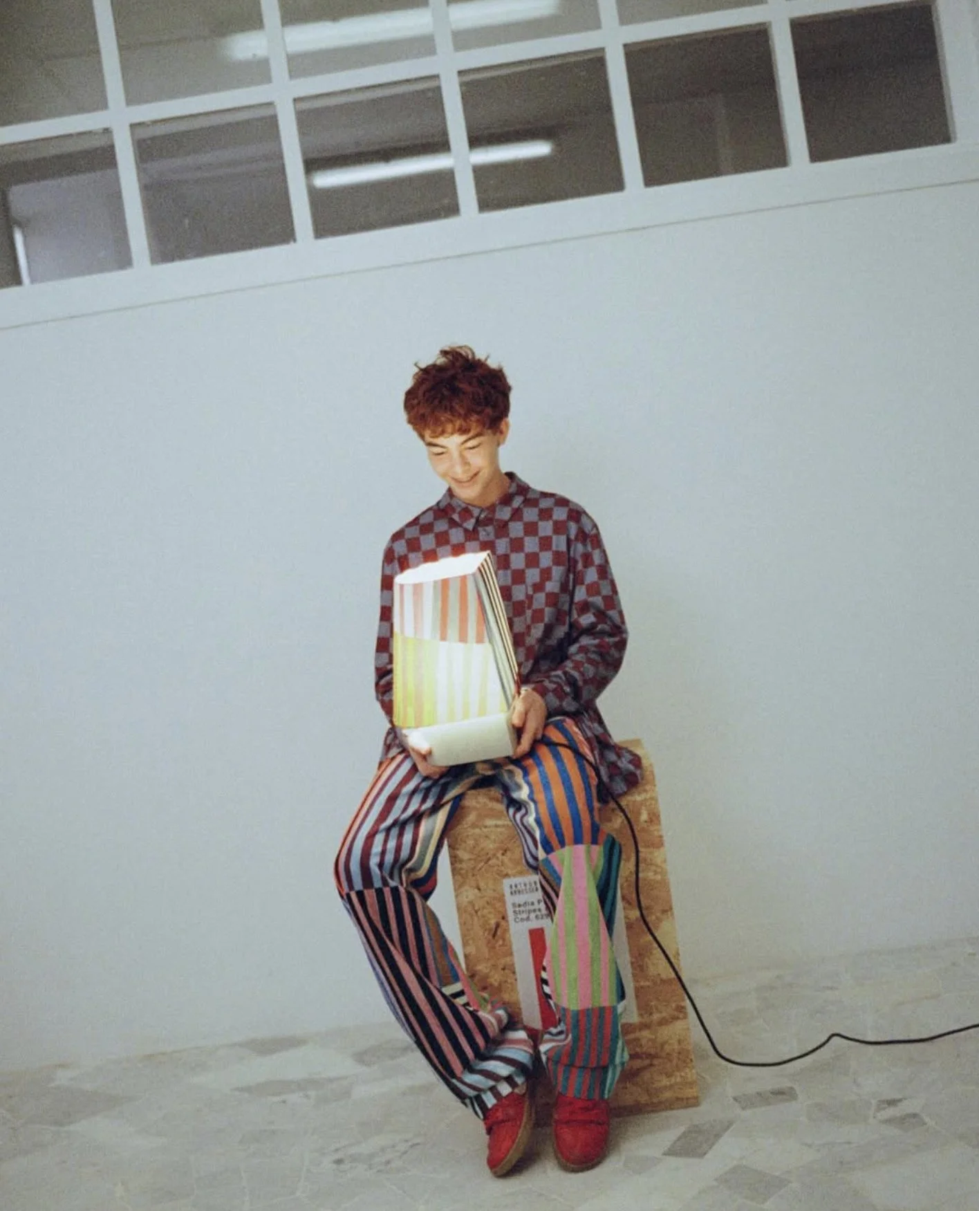 The new Huf lamps by @arthurabesser ⁠for Servomuto. 💙⁠
⁠
Photographed by @mat.dangelo Available at Moebel.