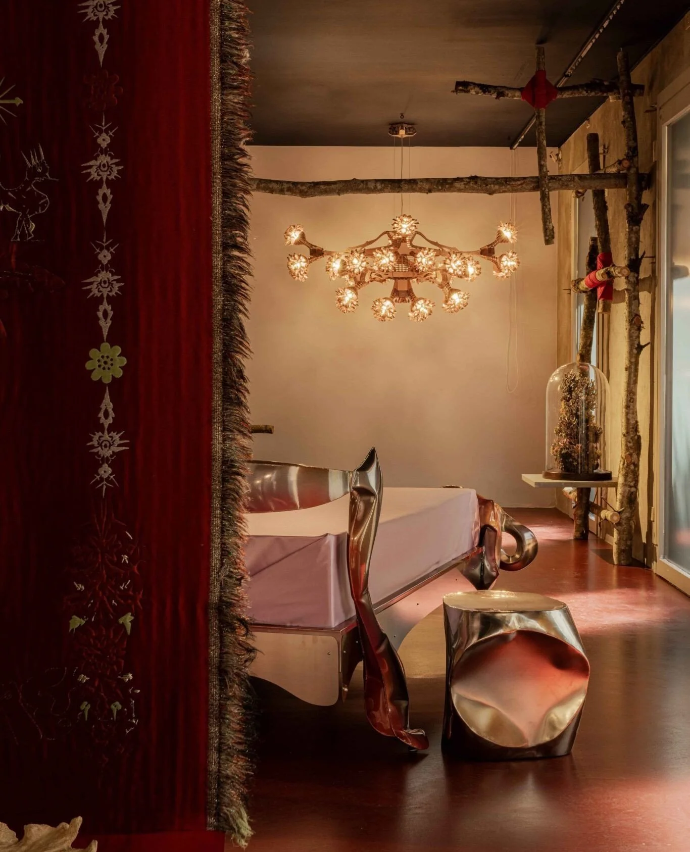 MDW26 🇦🇺⁠
We're thrilled to see Aussie, Kym Ellery, showing her collection at Nilufar!⁠
⁠
Now Paris-based, the Perth-born artist and designer who created the iconic fashion design and jewellery brand ELLERY is working at the intersection of sculptu