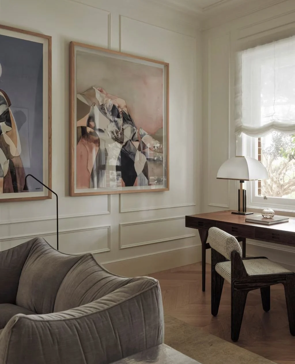 The 'Laila' chair by Claudio Cappelini for Hessentia from Moebel is at home in this beautiful space by Se D&eacute;a.⁠
⁠
"Se D&eacute;a transforms a Federation-era bungalow into a serene, sculptural home featuring a palette of creamy, alabaster 