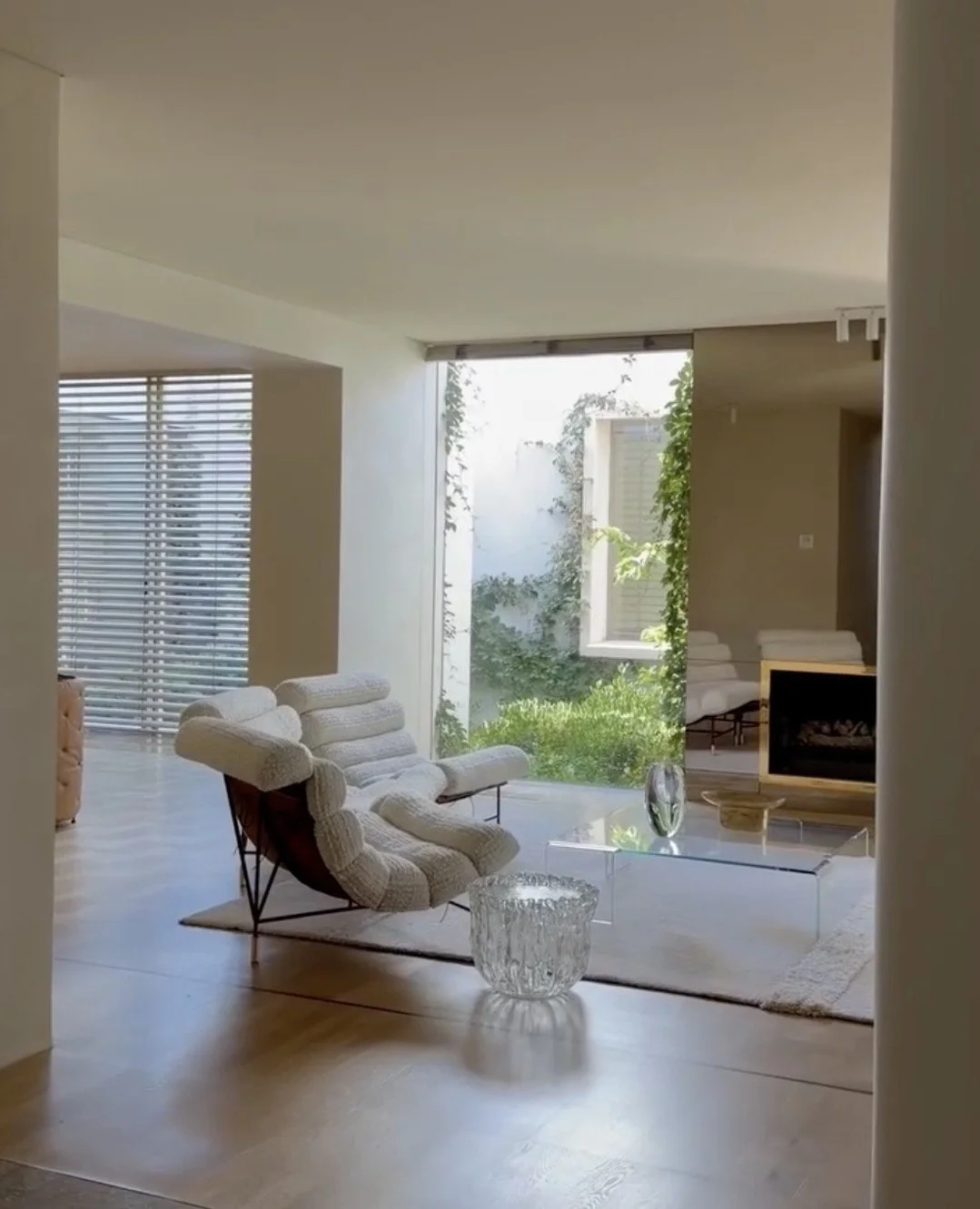 A glimpse into the LDS II Residence, a stunning home designed by Davidov Architects with Interior Styling by Hecker Guthrie featuring the Hannes Peer&mdash;designed Nvuola sofa from Moebel.  Watch the exclusive film on estliving.com &mdash; link in b