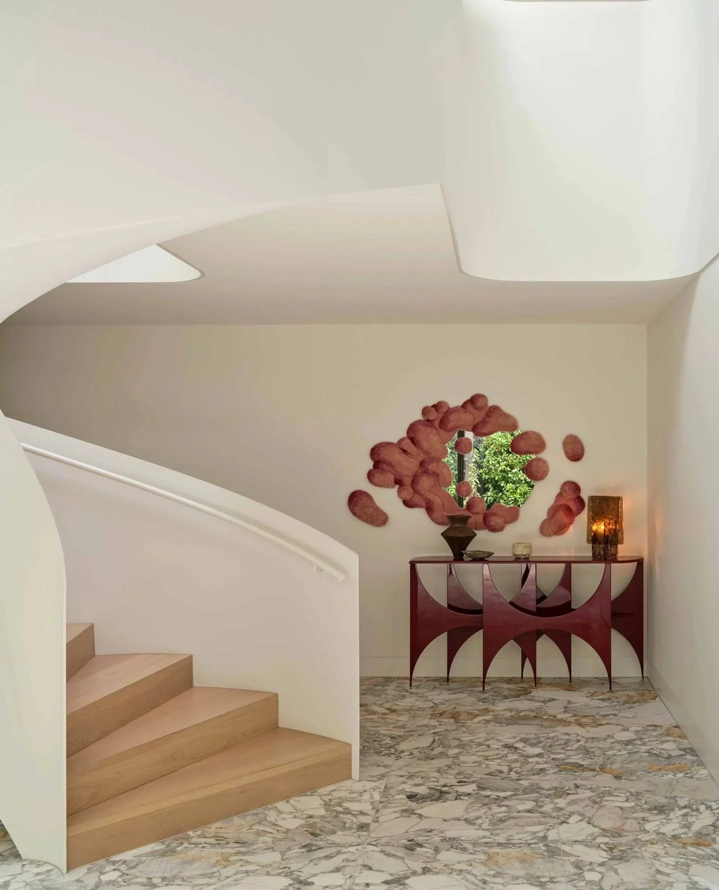 A new project by the team at Travis Walton Architecture.⁠
"Esplanade II is conceived as a home of respite and refined coastal living &mdash; one that establishes a curated relationship with the landscape, capturing water views while maintaining 