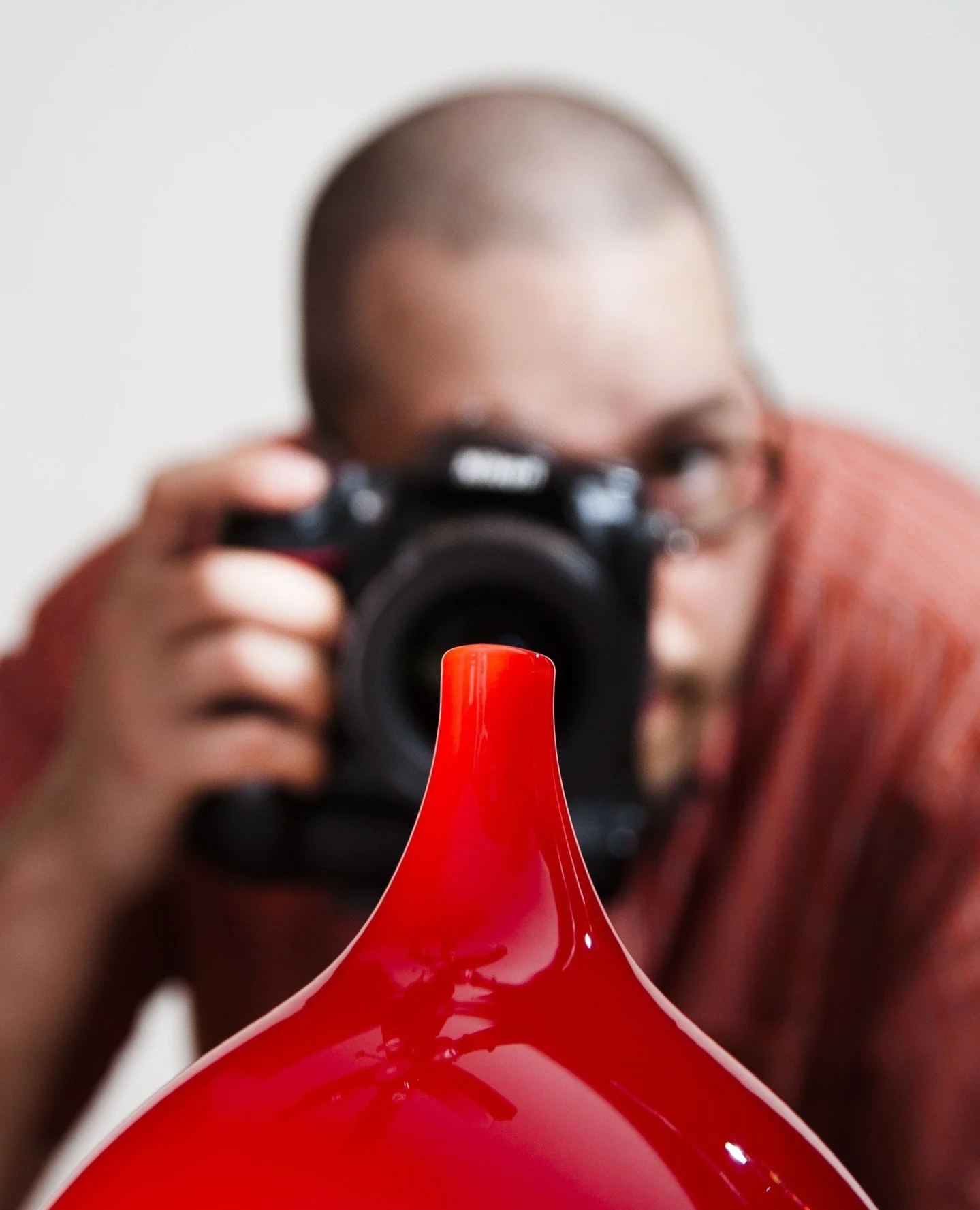 Stu-Stu-Studio 8000! 📸⁠
⁠
It's finally time! Have you been a little exhausted by how many times we've said the studio was "coming soon"? Us too.⁠
⁠
We're SO excited to launch online booking for both studio headshots and studio straightforw