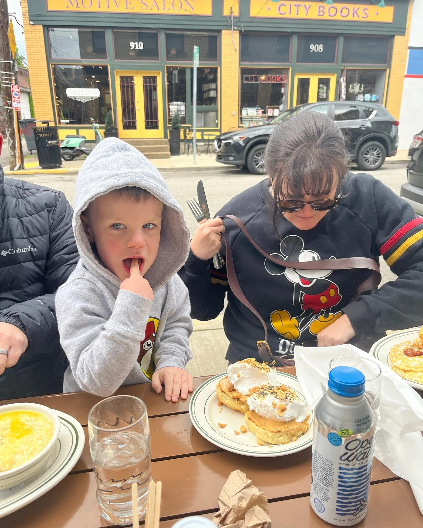 What a weekend! Sam&rsquo;s parents, sister, brother-in-law, and walking-talking-joy-nugget-nephew visited. We had rain, wind, freezing temps, and sunshine to give our guests the full Pittsburgh weather treatment - toss in the chaos of Marathon traff