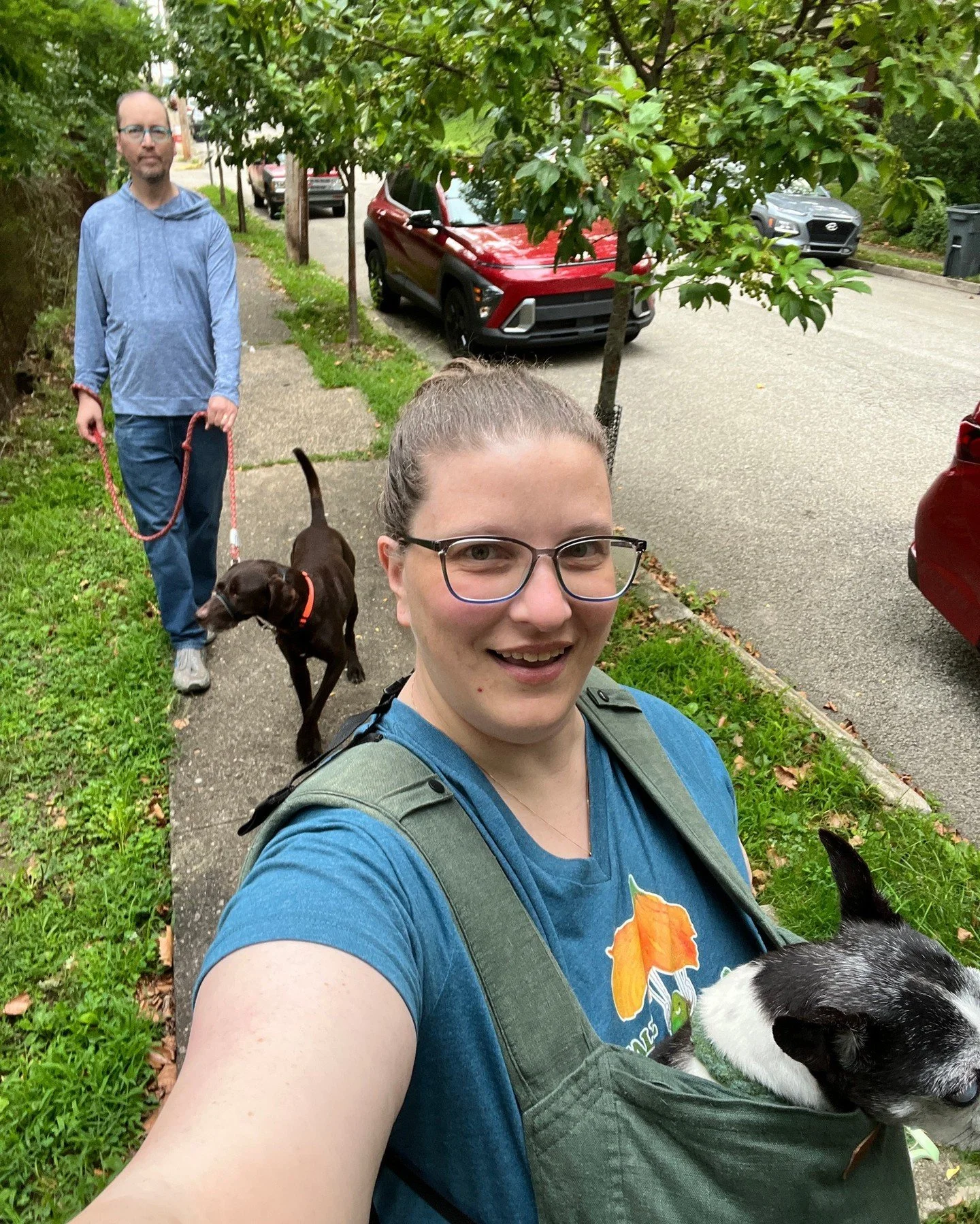 Life lately. Quality time with Jeanie Beanie and Neighbor Friend Buddy, and coloring. 

Buddy is a BEEG dog with an actual tail, an otherworldly level of energy, and an obsession with BirbTV. We love this looney toon but are also jealous of his hooma