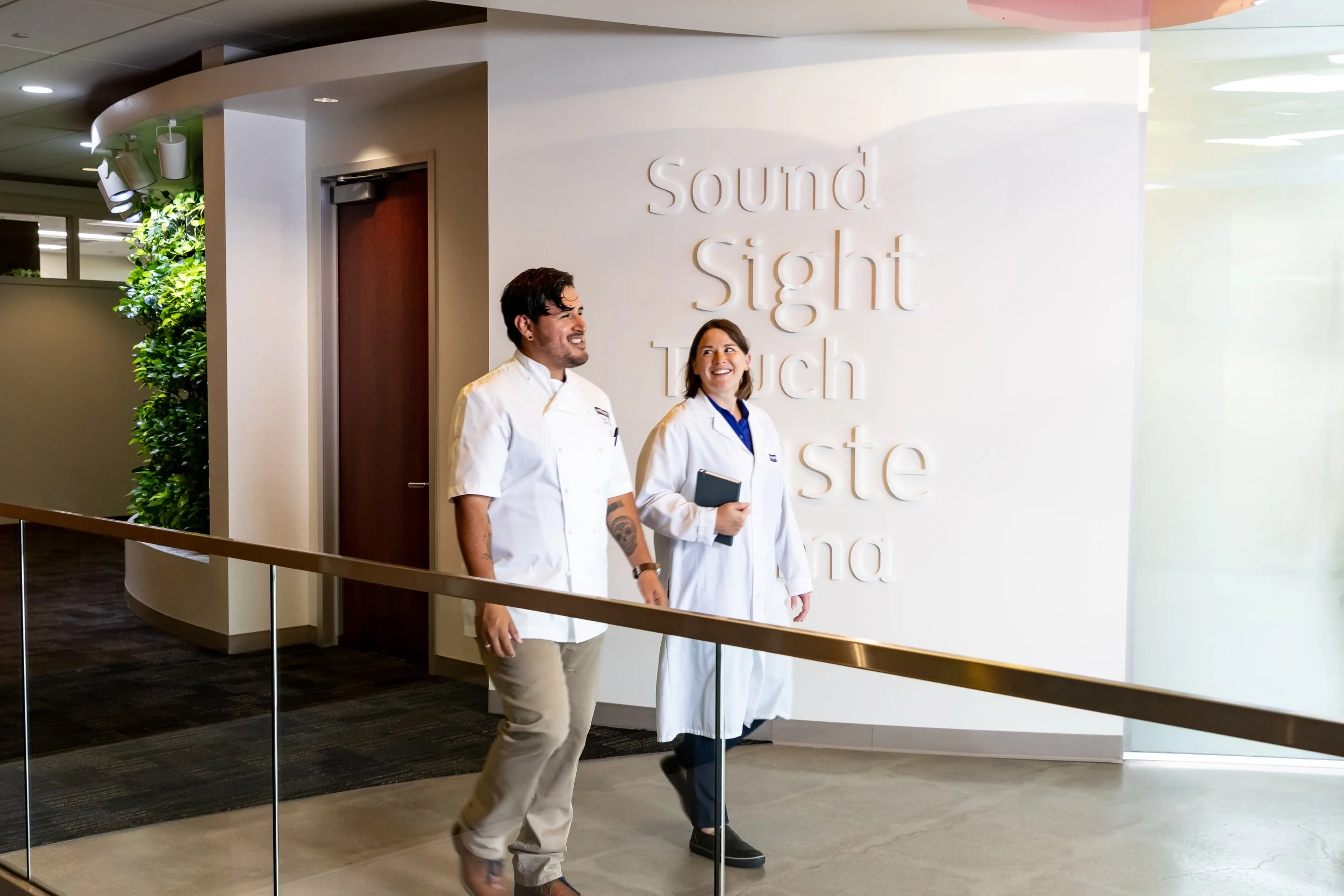 Chef and Scientist_TR_3803e.jpg