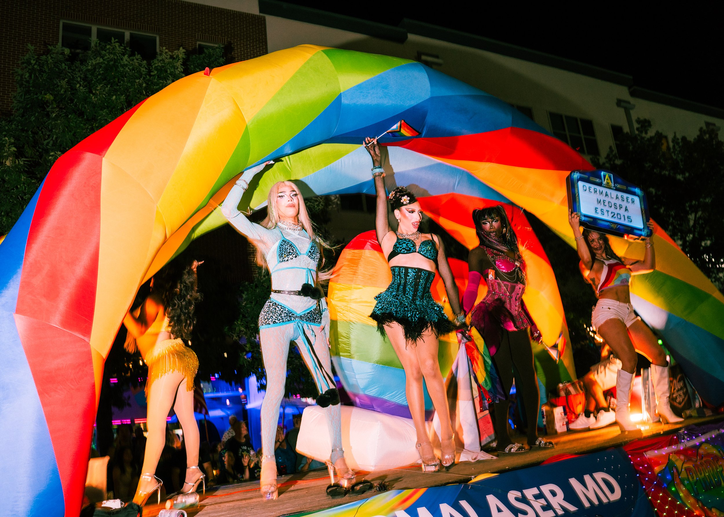 Pride Parade-13.jpg