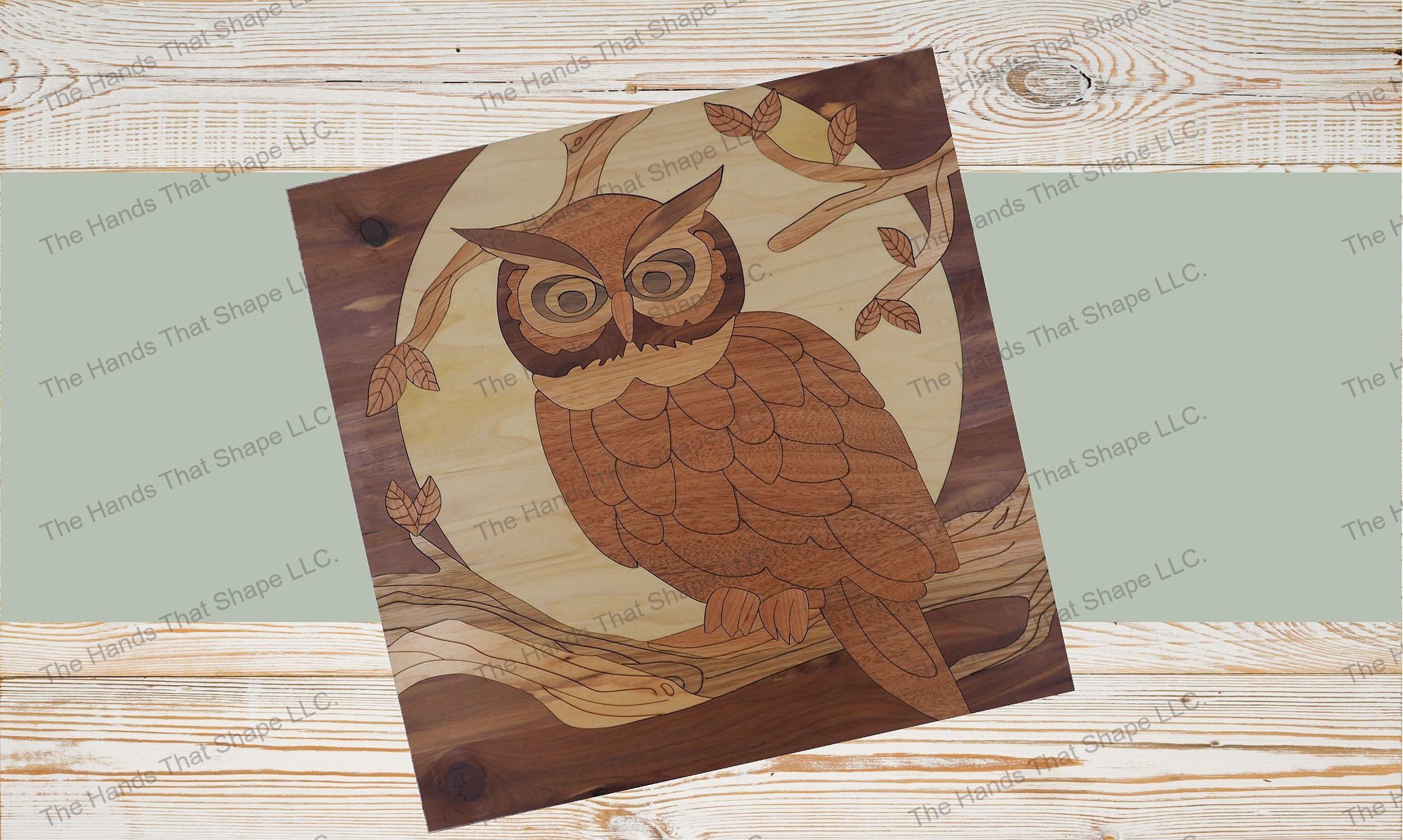 Create nocturnal magic with our "Midnight Majesty: Owl on Tree Branch" laser ready design. A 52-piece wood inlay, portraying tranquil night beauty.