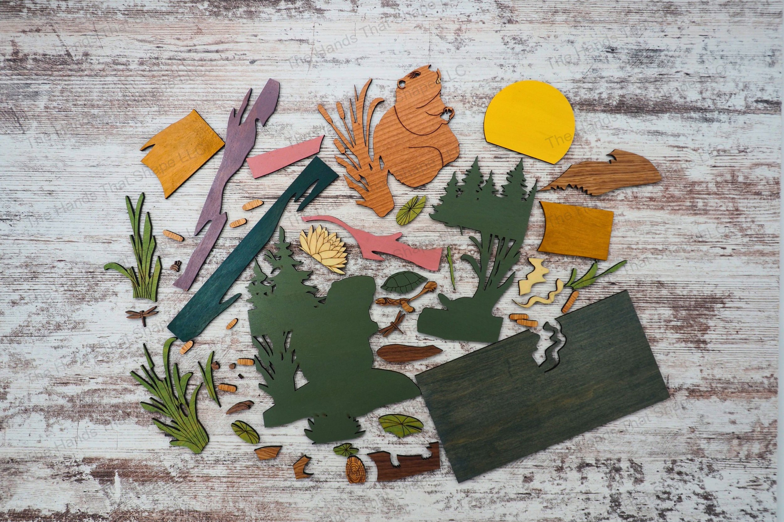Create a captivating 3D inlay art piece with our laser-ready design featuring a detailed beaver and wetland scene, perfect for enhancing home decor.
