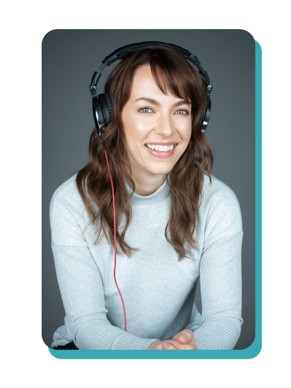Headshot of voiceover actress Janet McMordie.png